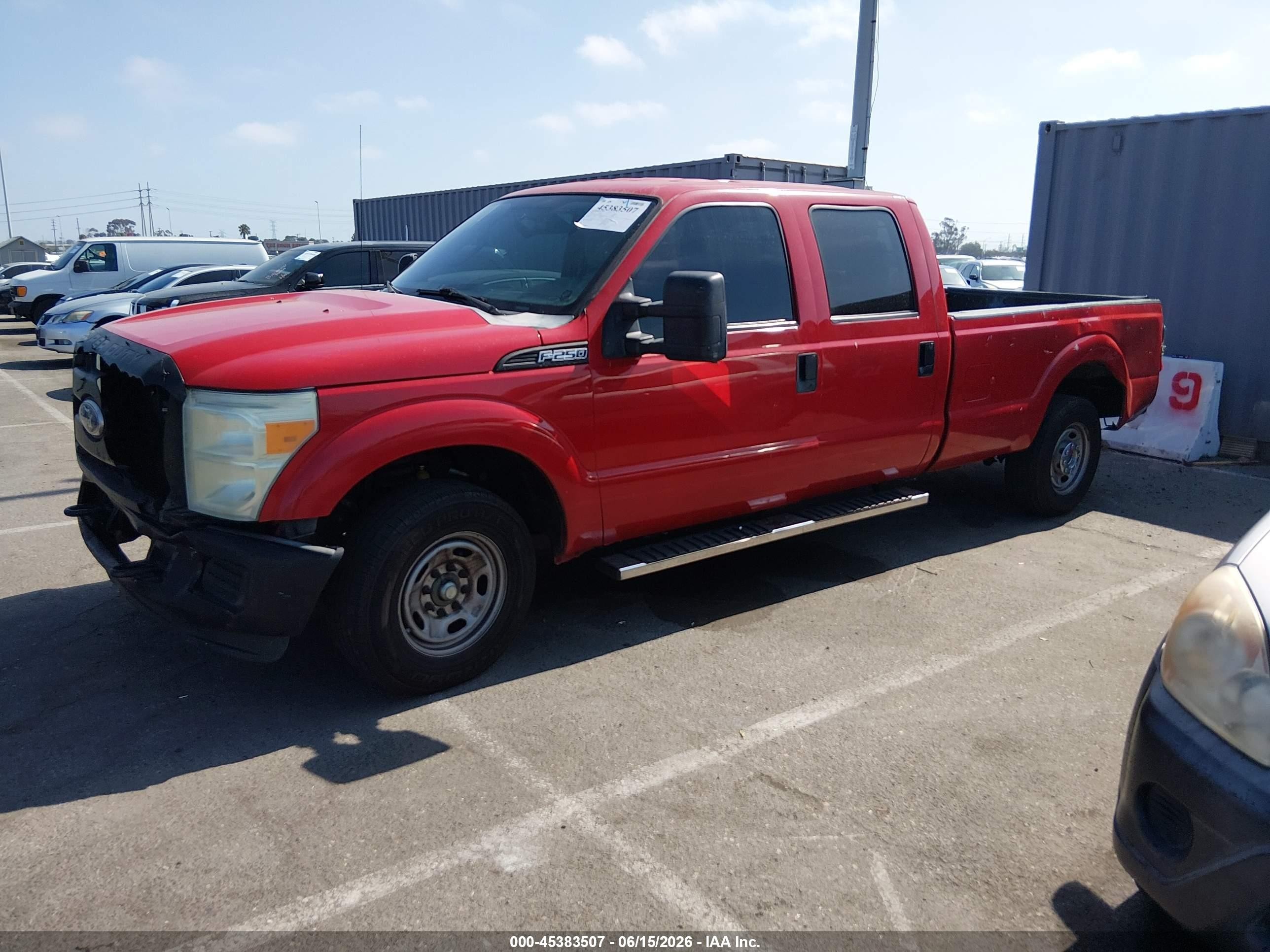 2011 Ford F-250 Xl Red vin: 1FT7W2A65BEA08516