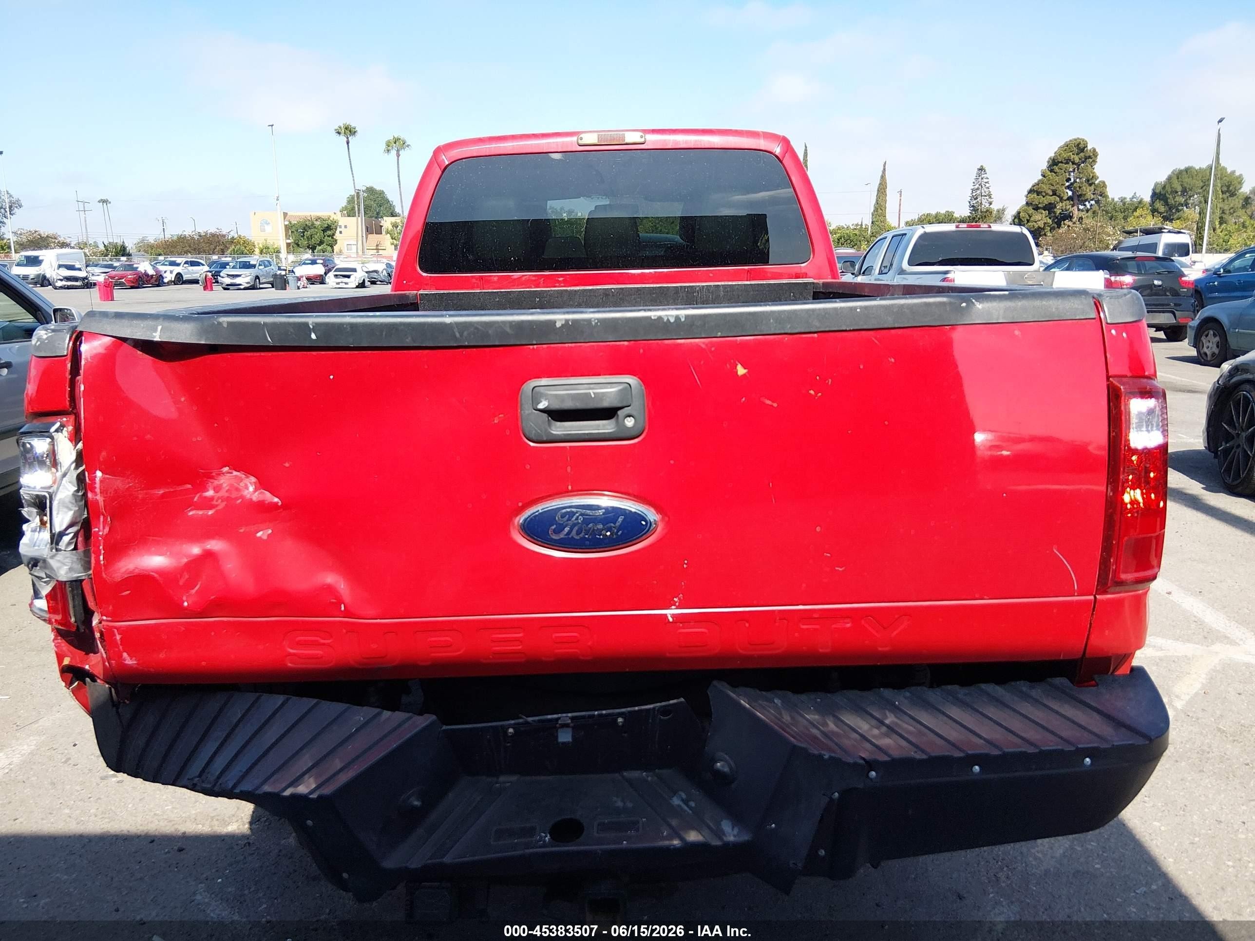 2011 Ford F-250 Xl Red vin: 1FT7W2A65BEA08516