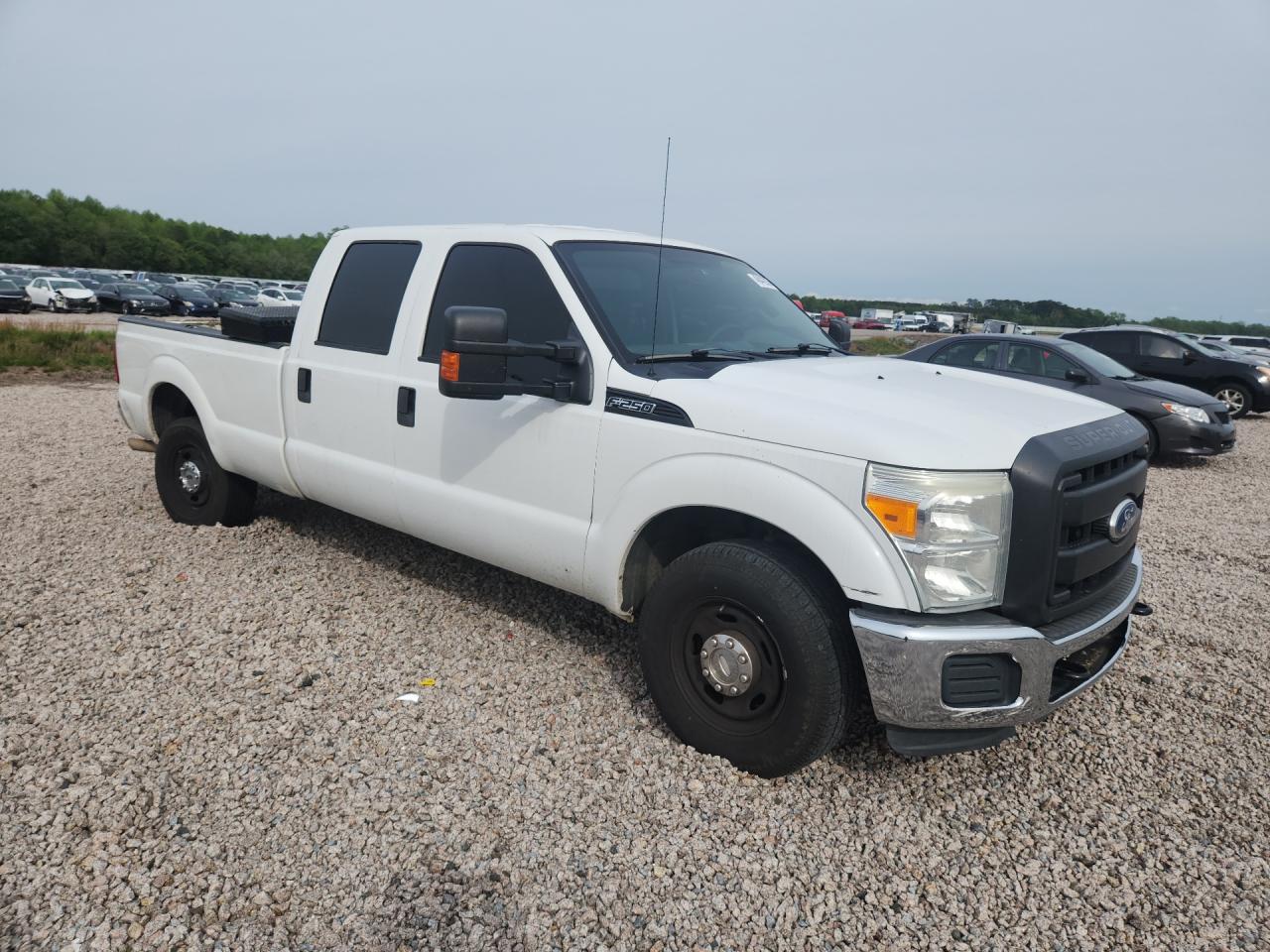 2011 Ford F250 Super Duty White vin: 1FT7W2A65BEB07465