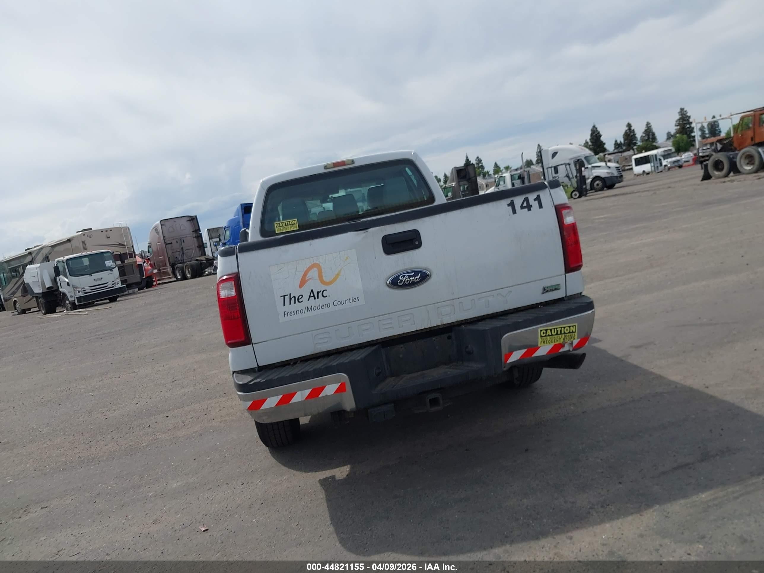 2011 Ford F-250 Xl White vin: 1FT7W2A66BEA21792