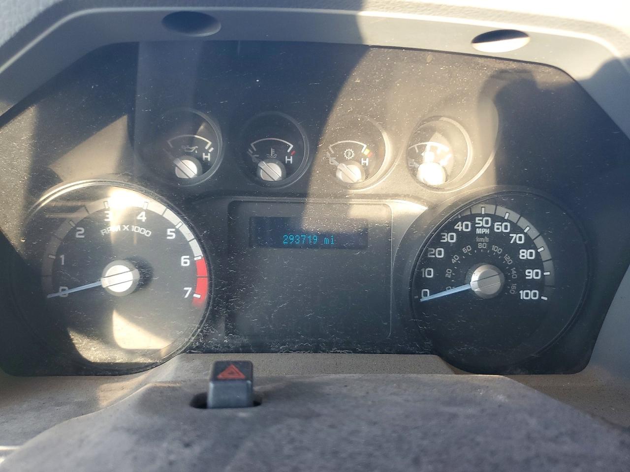 2011 Ford F250 Super Duty Белый vin: 1FT7W2A66BEC22141
