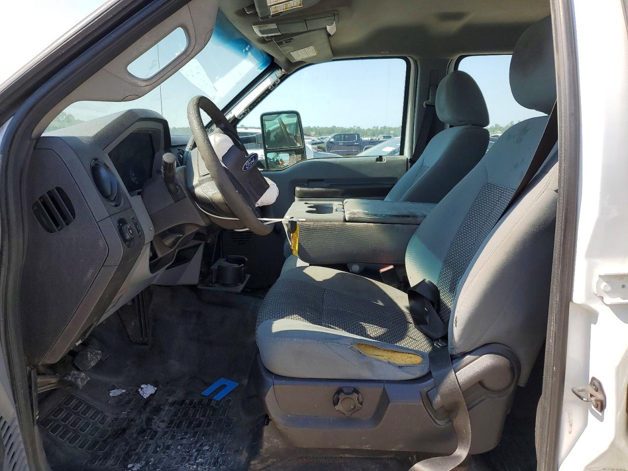 2012 Ford F250 Super Duty Белый vin: 1FT7W2A66CEB21277