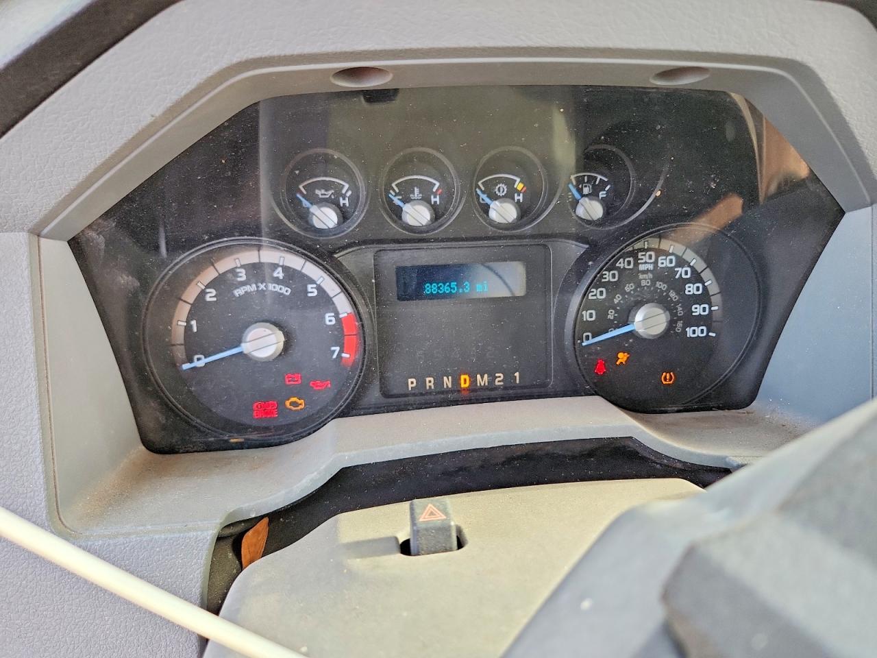 2014 Ford F250 Super Duty White vin: 1FT7W2A66EEB68487
