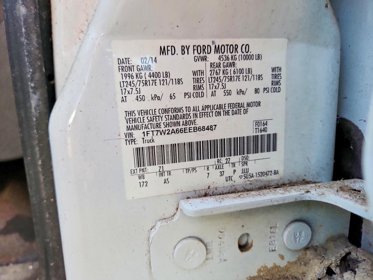 2014 Ford F250 Super Duty White vin: 1FT7W2A66EEB68487