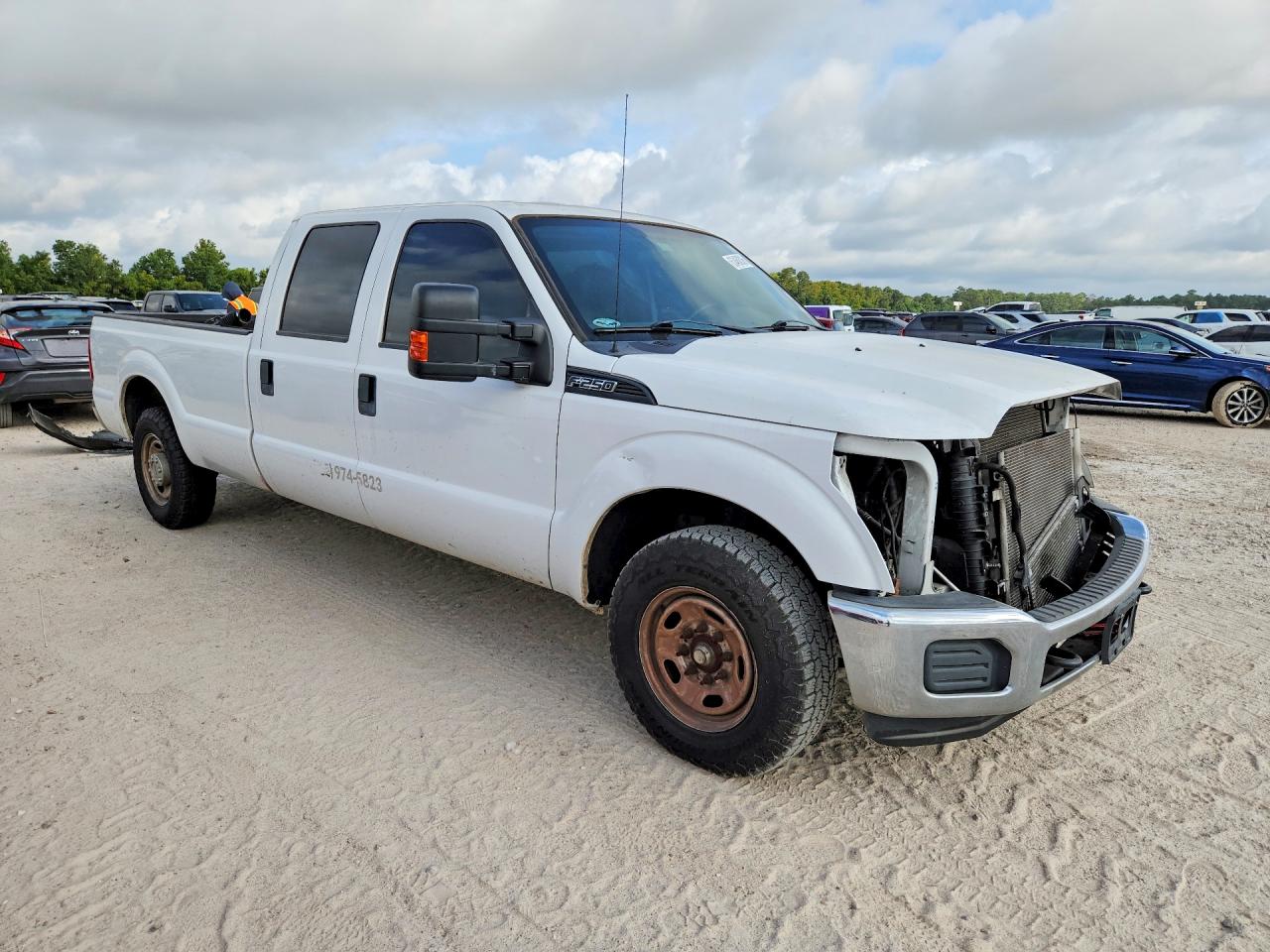 2015 Ford F250 Super Duty White vin: 1FT7W2A66FEC78537