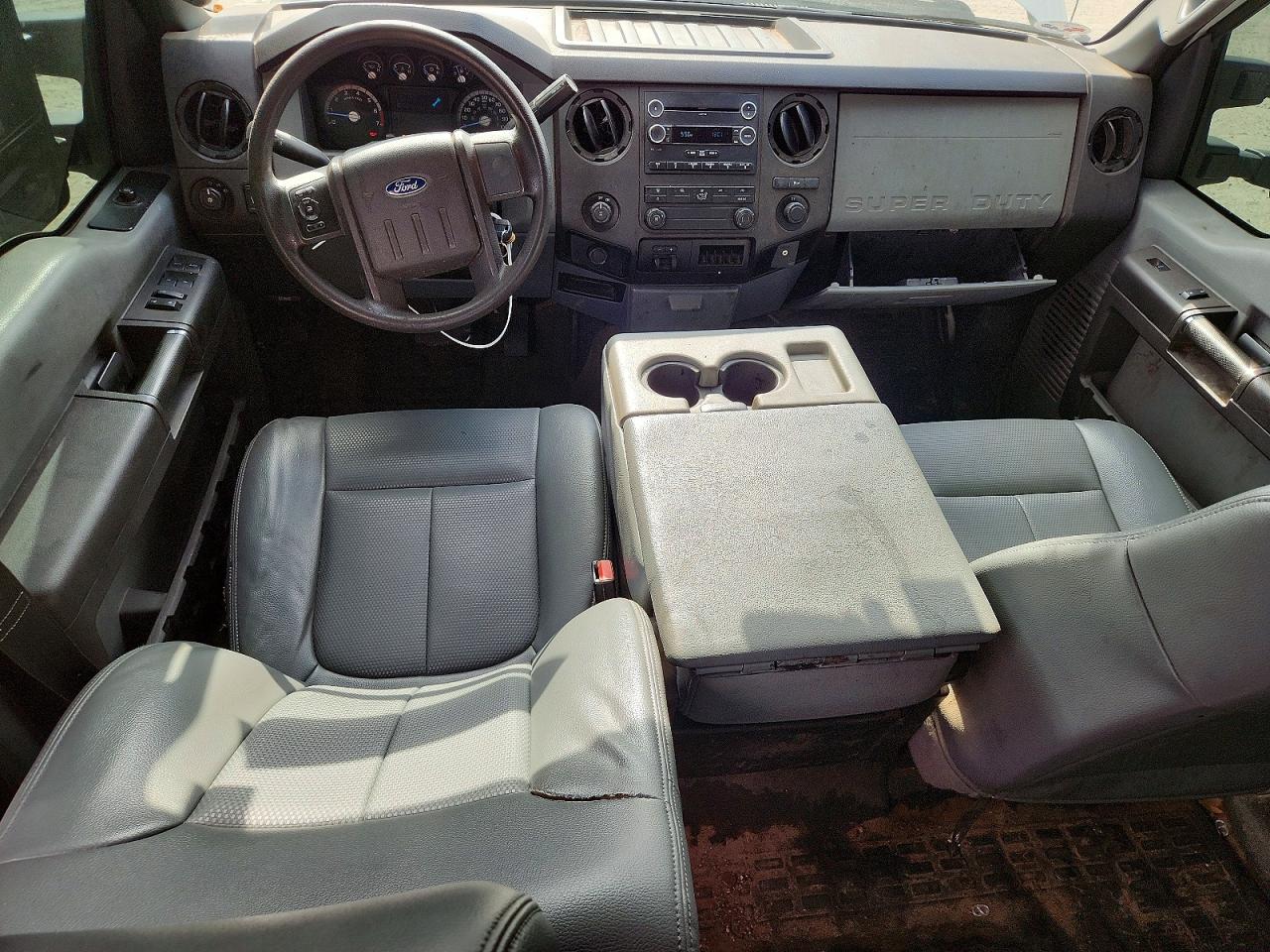 2015 Ford F250 Super Duty White vin: 1FT7W2A66FEC78537