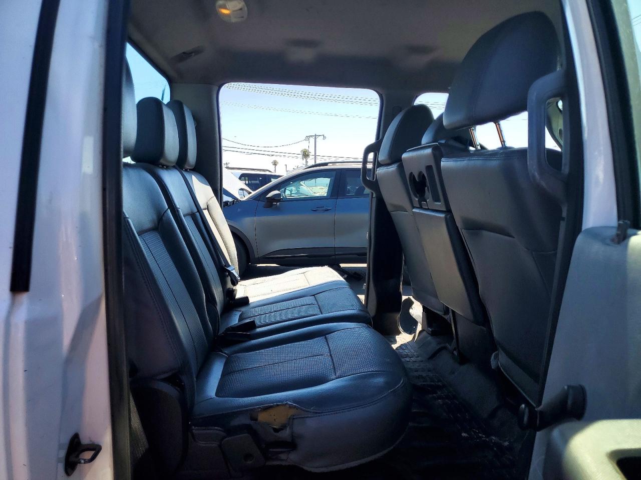 2015 Ford F250 Super Duty White vin: 1FT7W2A66FED72983
