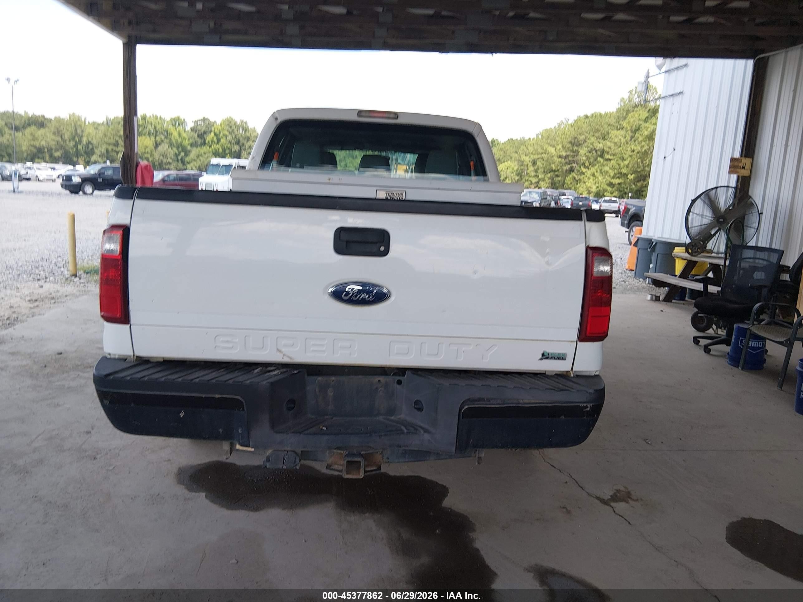 2011 Ford Super Duty F-250 Srw Xl White vin: 1FT7W2A67BEB41374