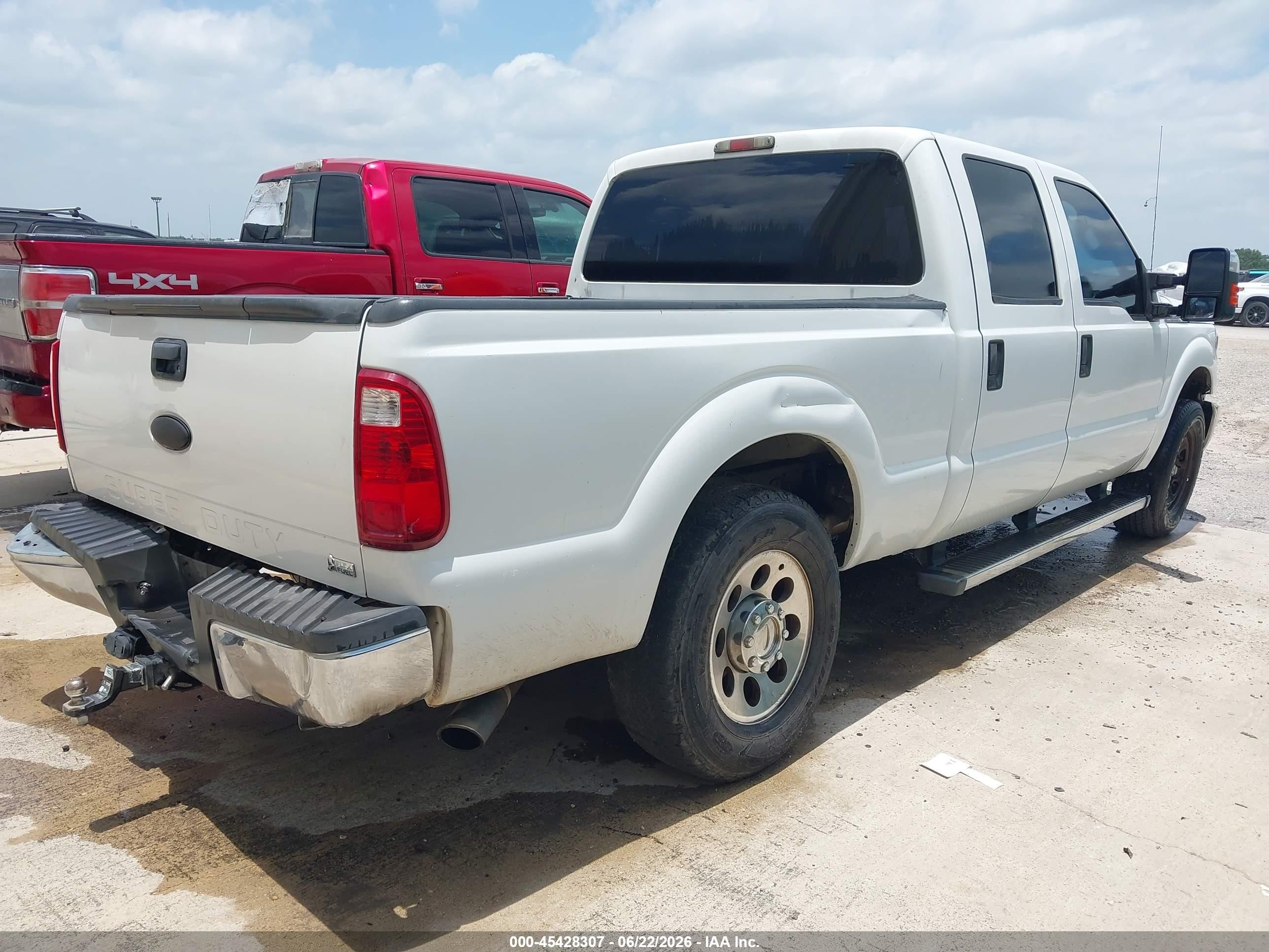 2011 Ford F-250 Xlt White vin: 1FT7W2A67BEC80582