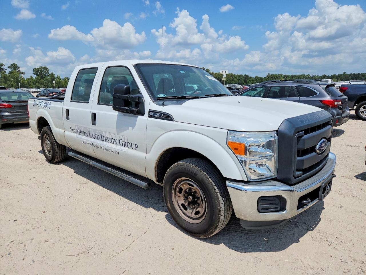 2015 Ford F250 Super Duty White vin: 1FT7W2A67FEB68547