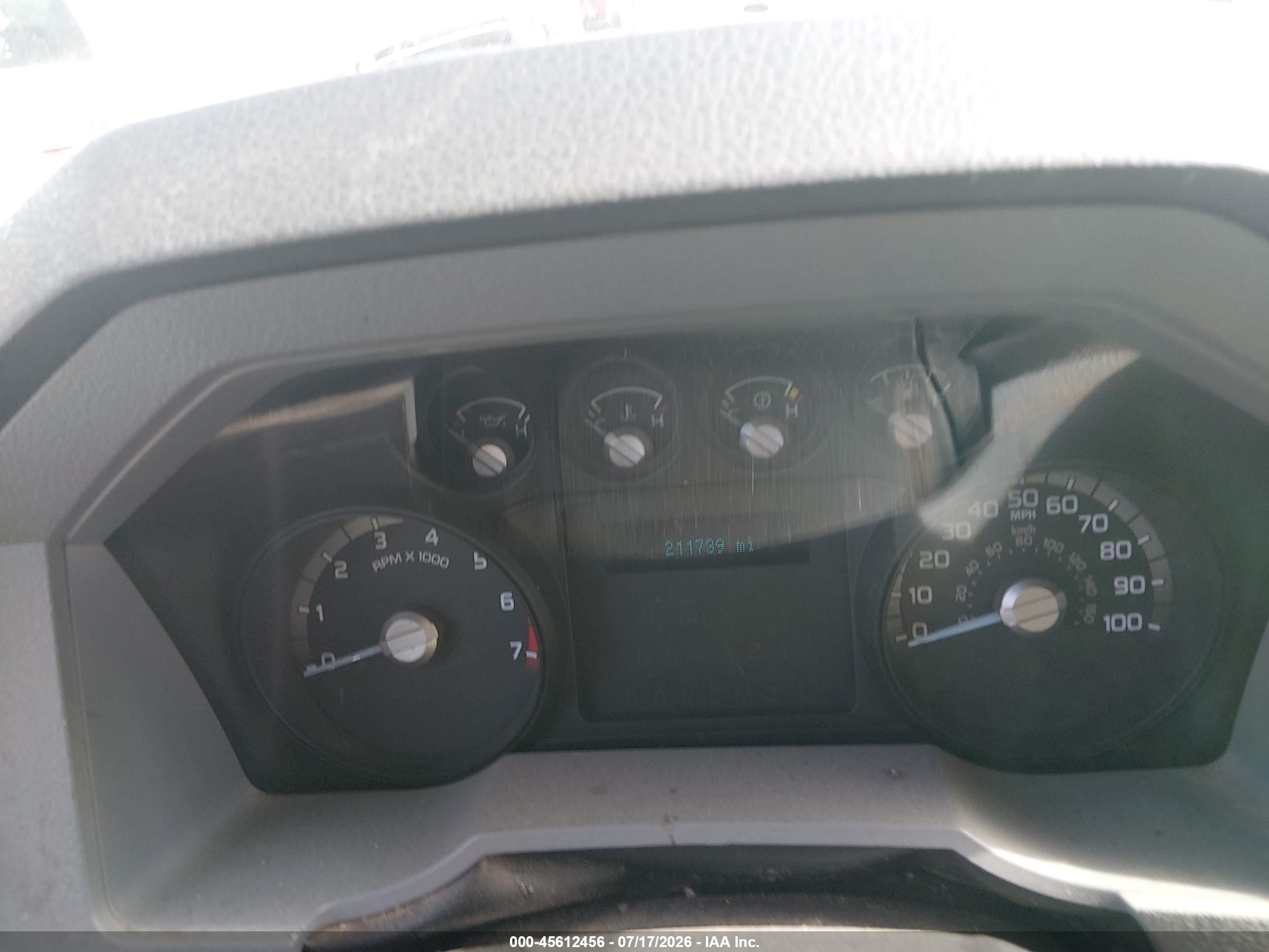 2011 Ford Super Duty F-250 Srw Xlt White vin: 1FT7W2A69BEB70097