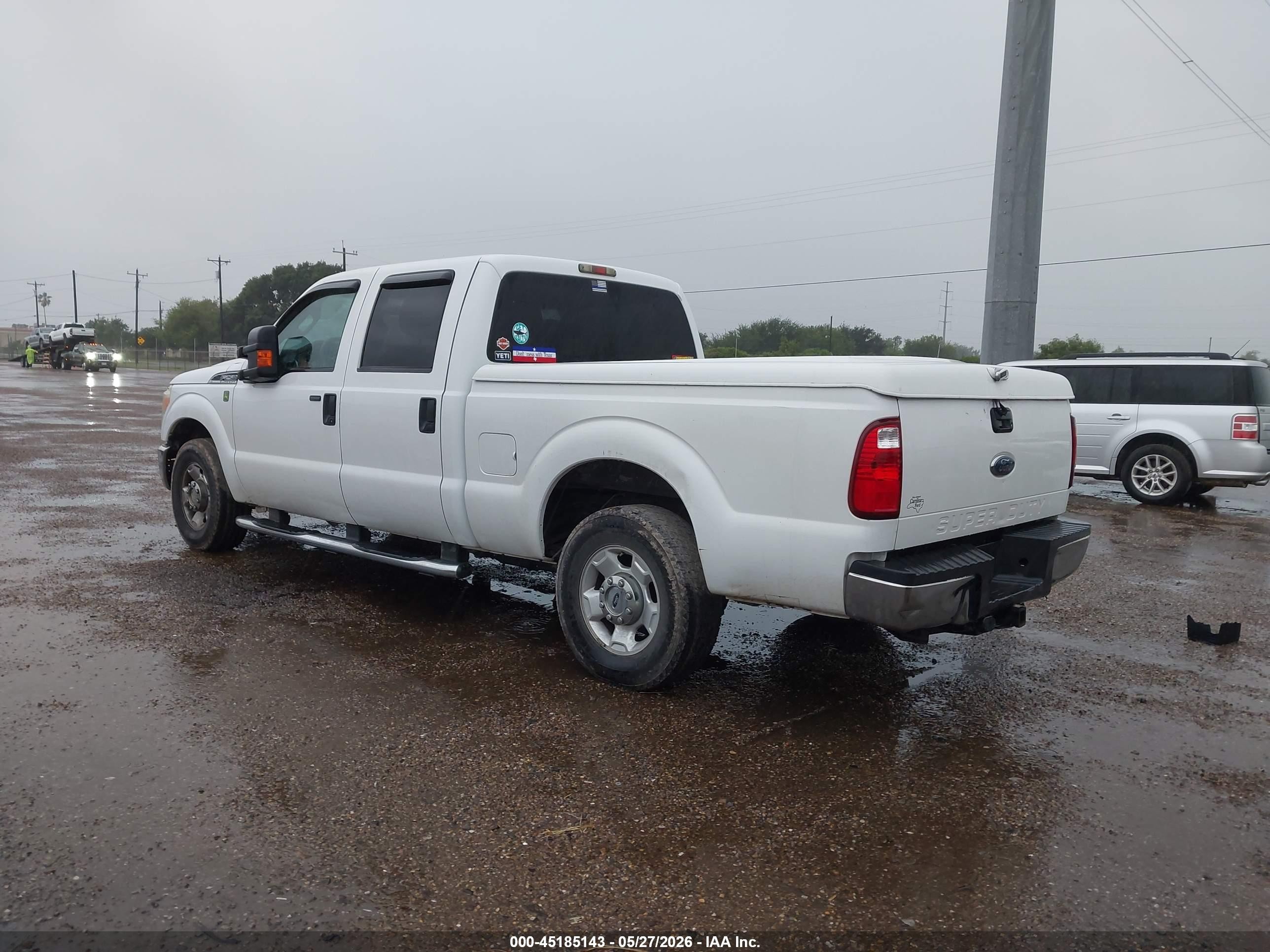 2011 Ford F-250 Xlt White vin: 1FT7W2A69BEB71668