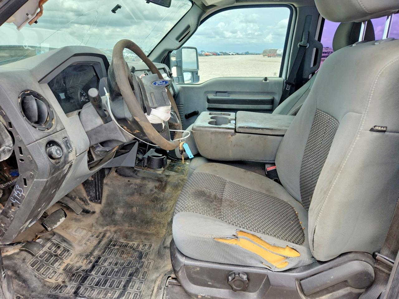 2012 Ford F250 Super Duty White vin: 1FT7W2A69CED23692