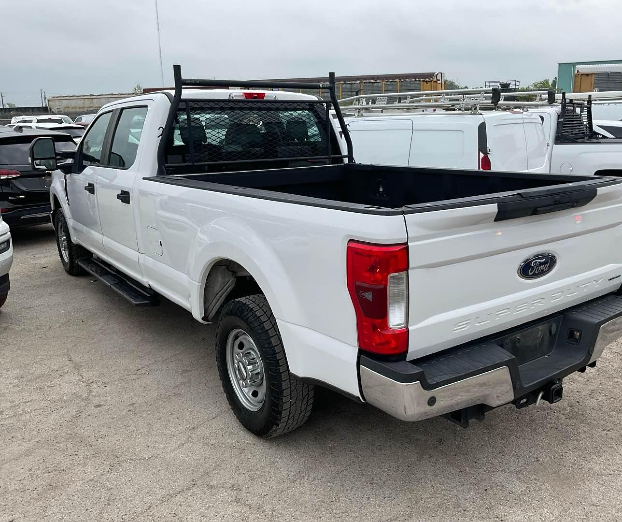 2017 Ford F-250 Xl vin: 1FT7W2A69HED28138