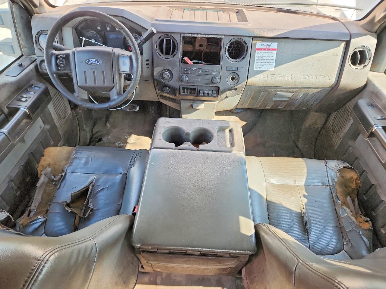 2011 Ford F250 Super Duty Белый vin: 1FT7W2A6XBEC48421