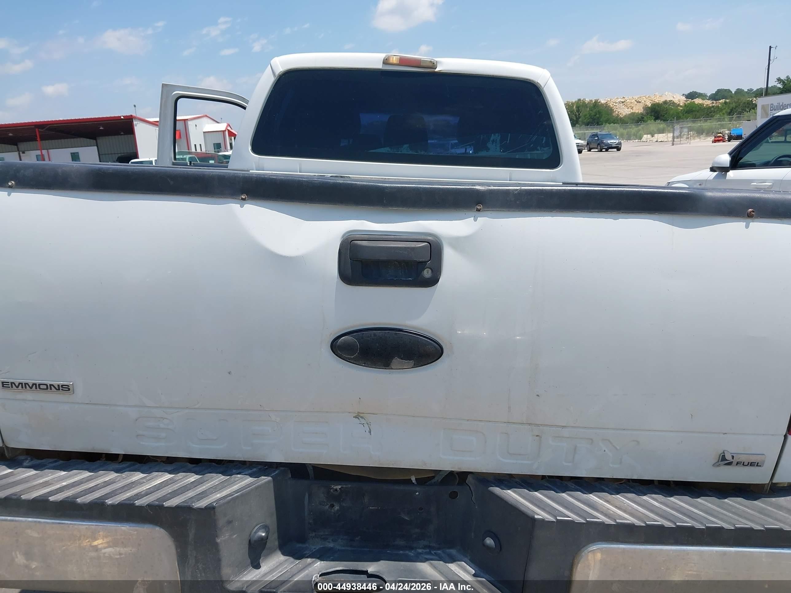2011 Ford F-250 Xl White vin: 1FT7W2A6XBEC68684