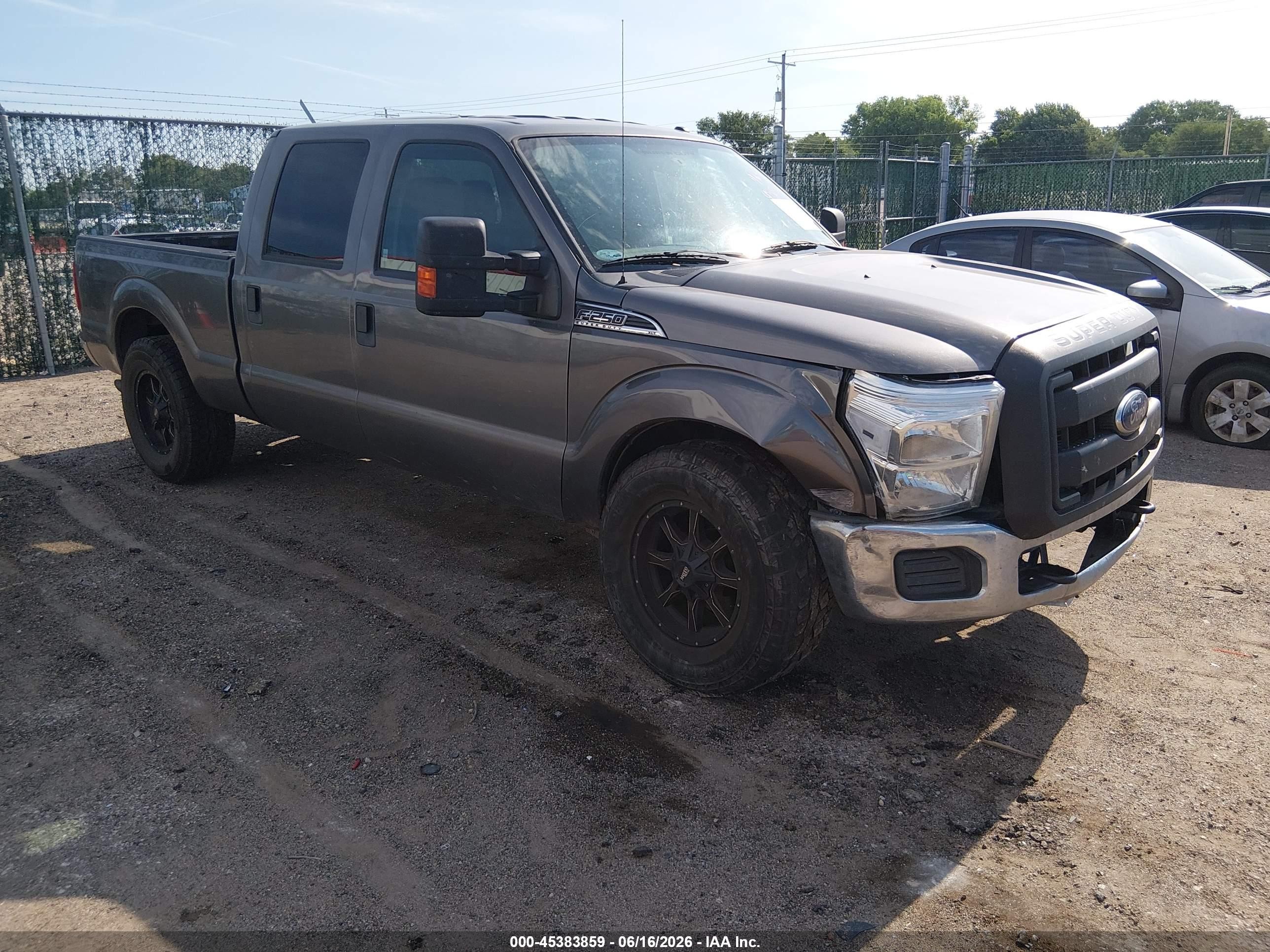 2013 Ford Super Duty F-250 Srw Xlt Серый vin: 1FT7W2A6XDEA89449
