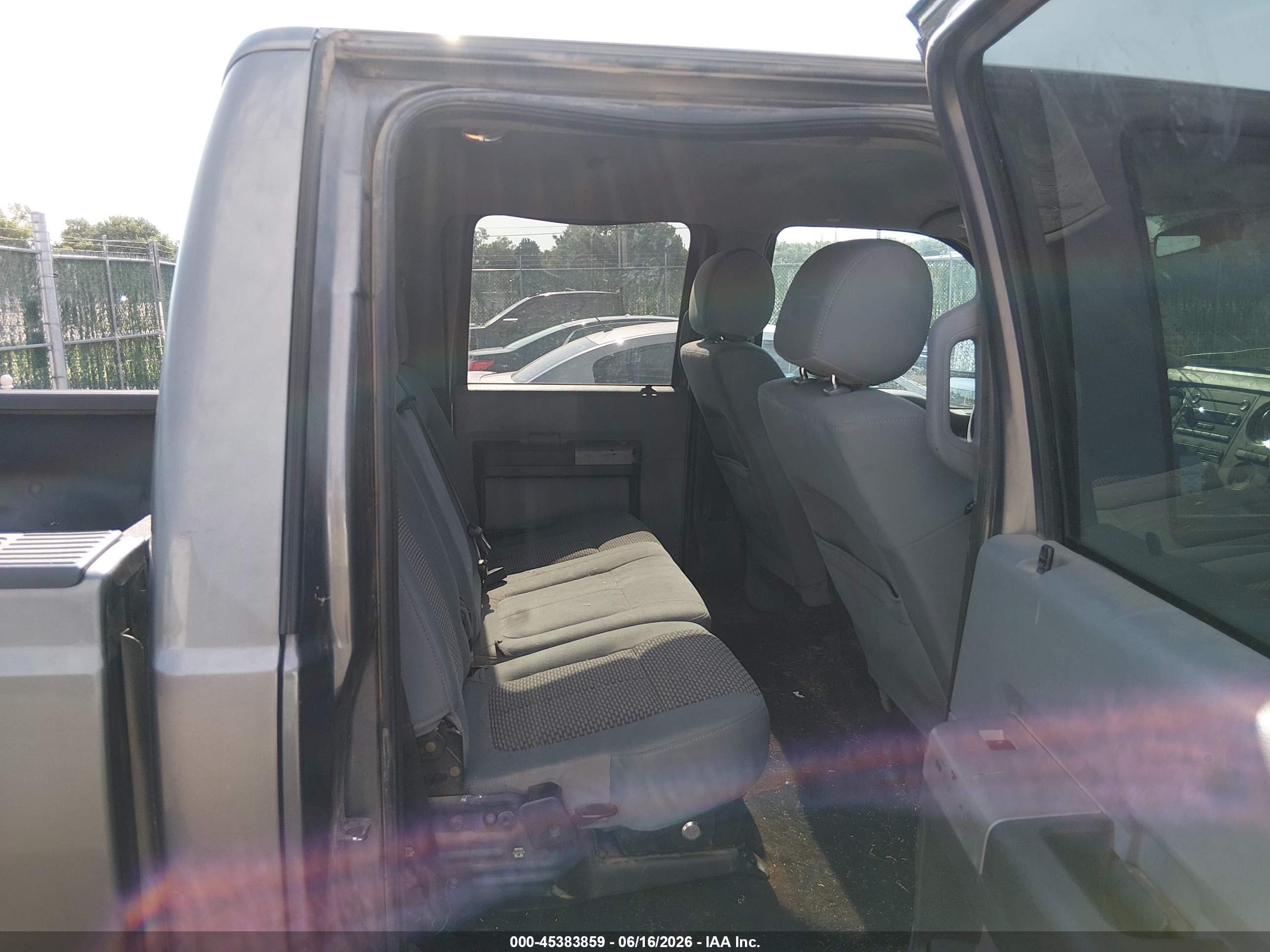 2013 Ford Super Duty F-250 Srw Xlt Gray vin: 1FT7W2A6XDEA89449