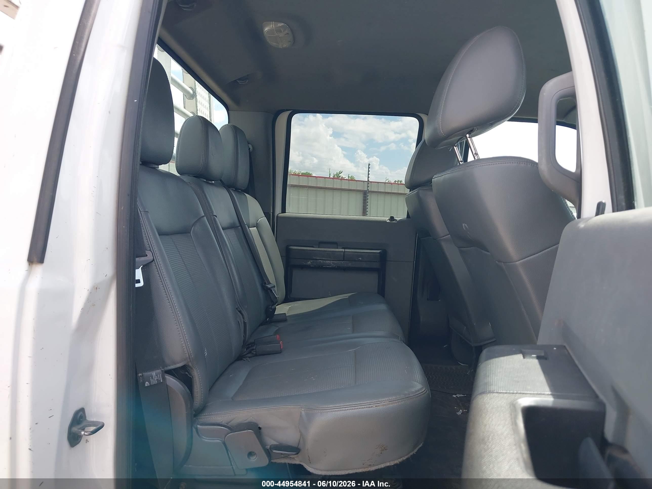 2014 Ford F-250 Xl White vin: 1FT7W2AT0EEB75957