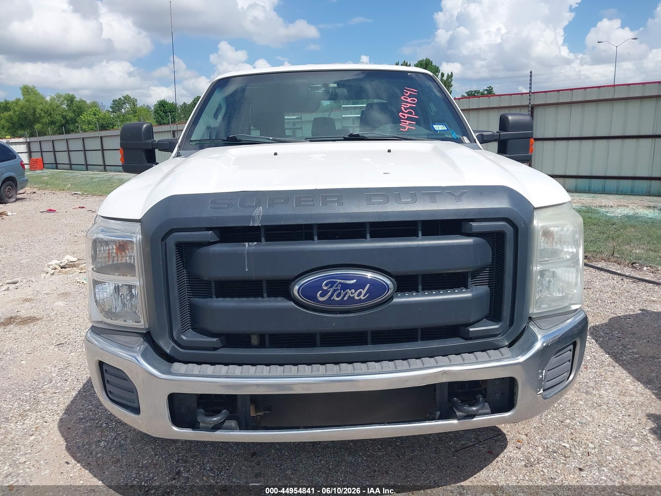 2014 Ford F-250 Xl White vin: 1FT7W2AT0EEB75957