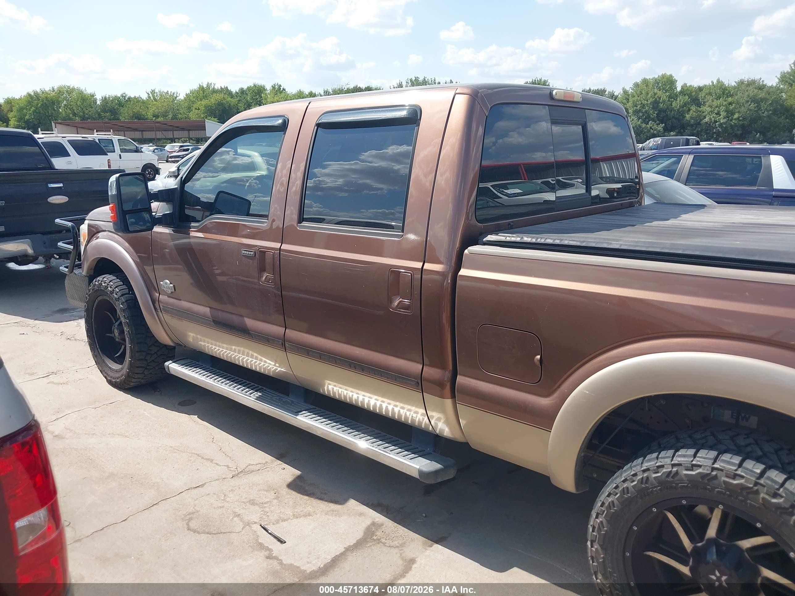 2011 Ford F-250 Lariat Brown vin: 1FT7W2AT1BEA58514