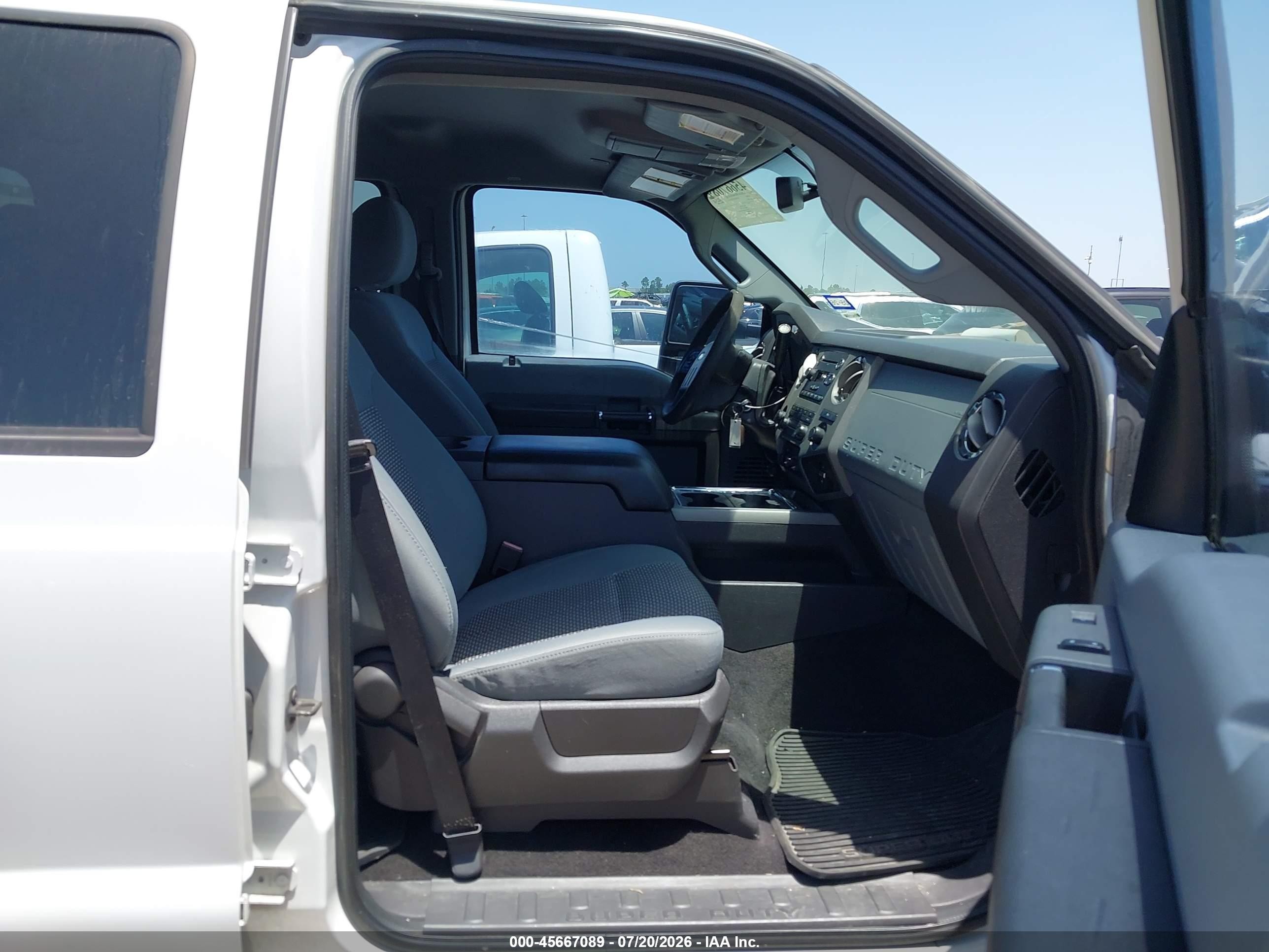 2011 Ford Super Duty F-250 Srw Xlt White vin: 1FT7W2AT3BEC10812