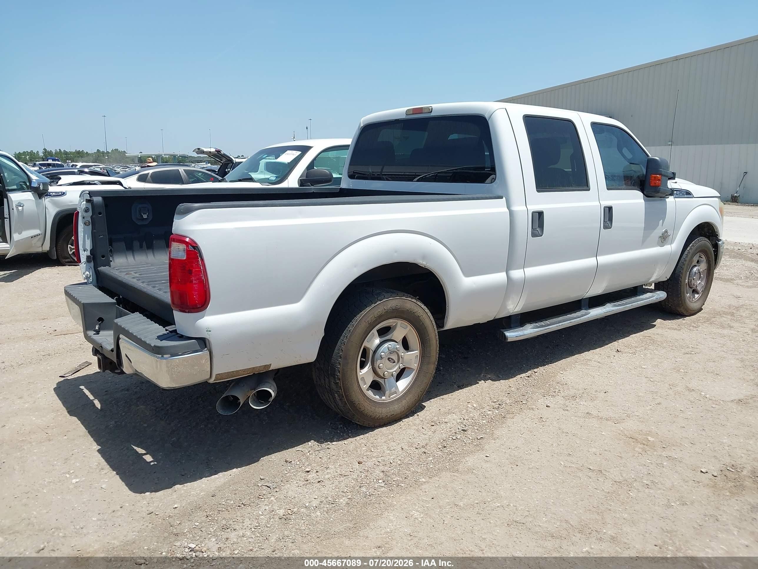 2011 Ford Super Duty F-250 Srw Xlt White vin: 1FT7W2AT3BEC10812