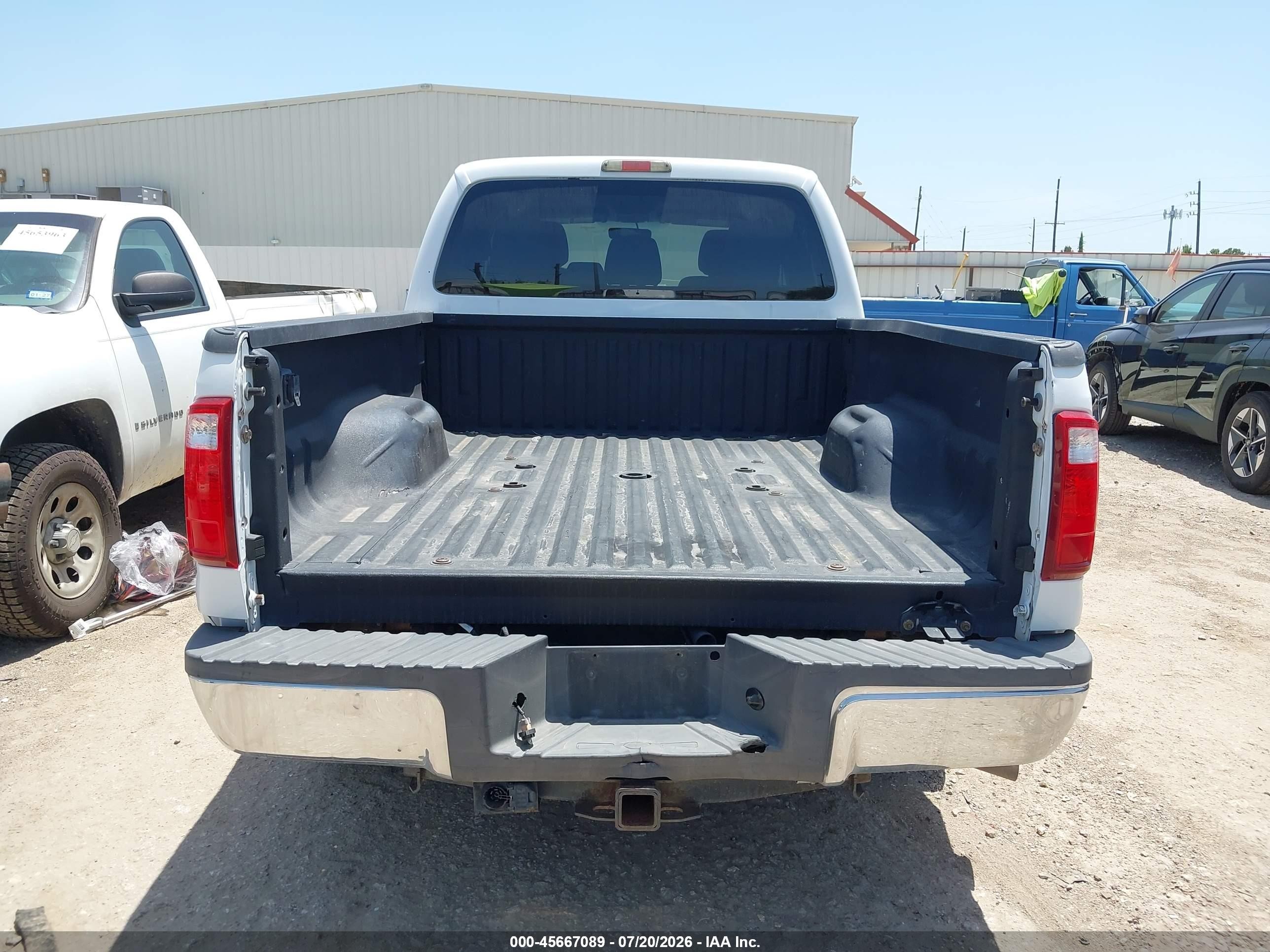 2011 Ford Super Duty F-250 Srw Xlt White vin: 1FT7W2AT3BEC10812