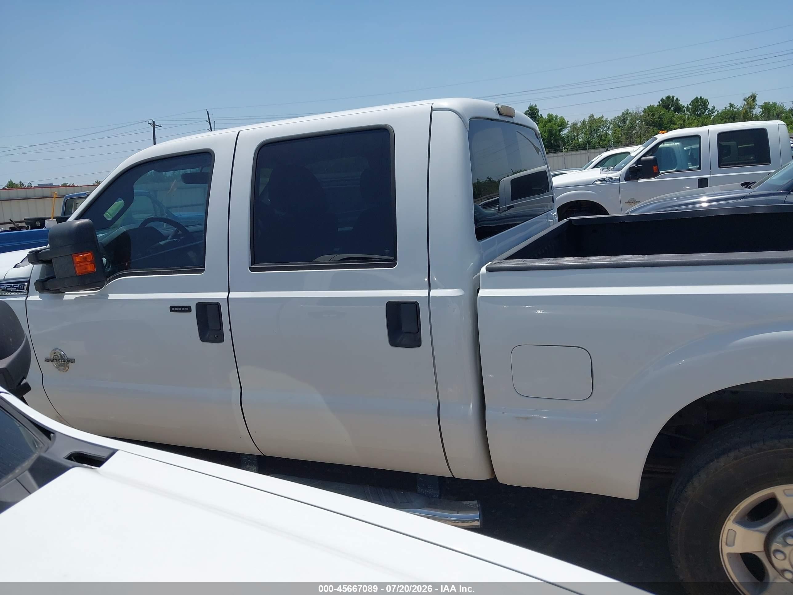 2011 Ford Super Duty F-250 Srw Xlt White vin: 1FT7W2AT3BEC10812