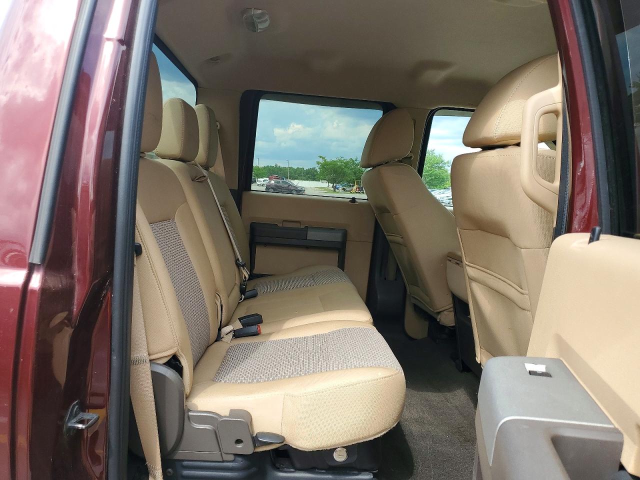 2011 Ford F250 Super Duty Maroon vin: 1FT7W2AT4BEB22089