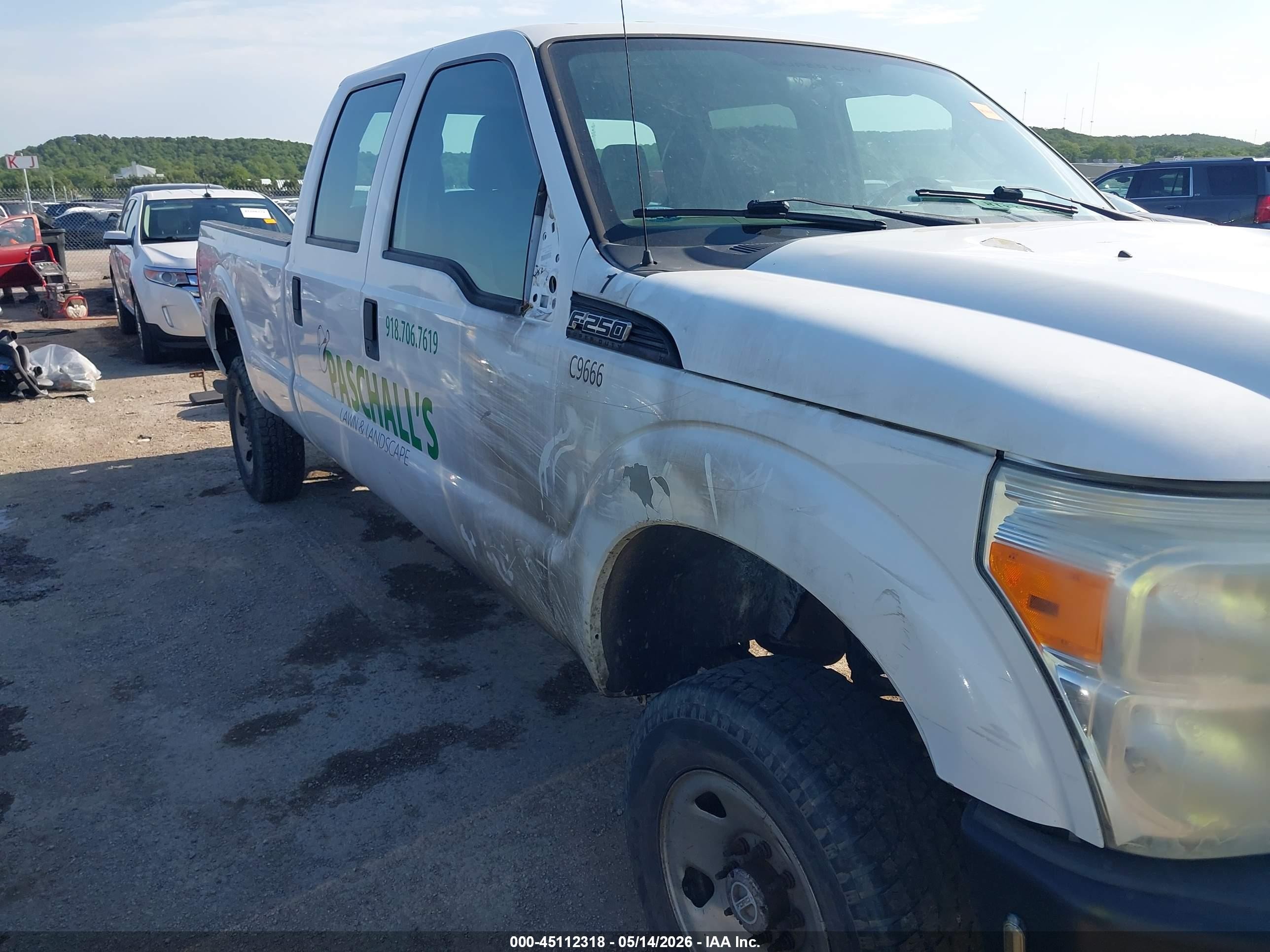 2011 Ford F-250 Xl White vin: 1FT7W2B60BEA45956
