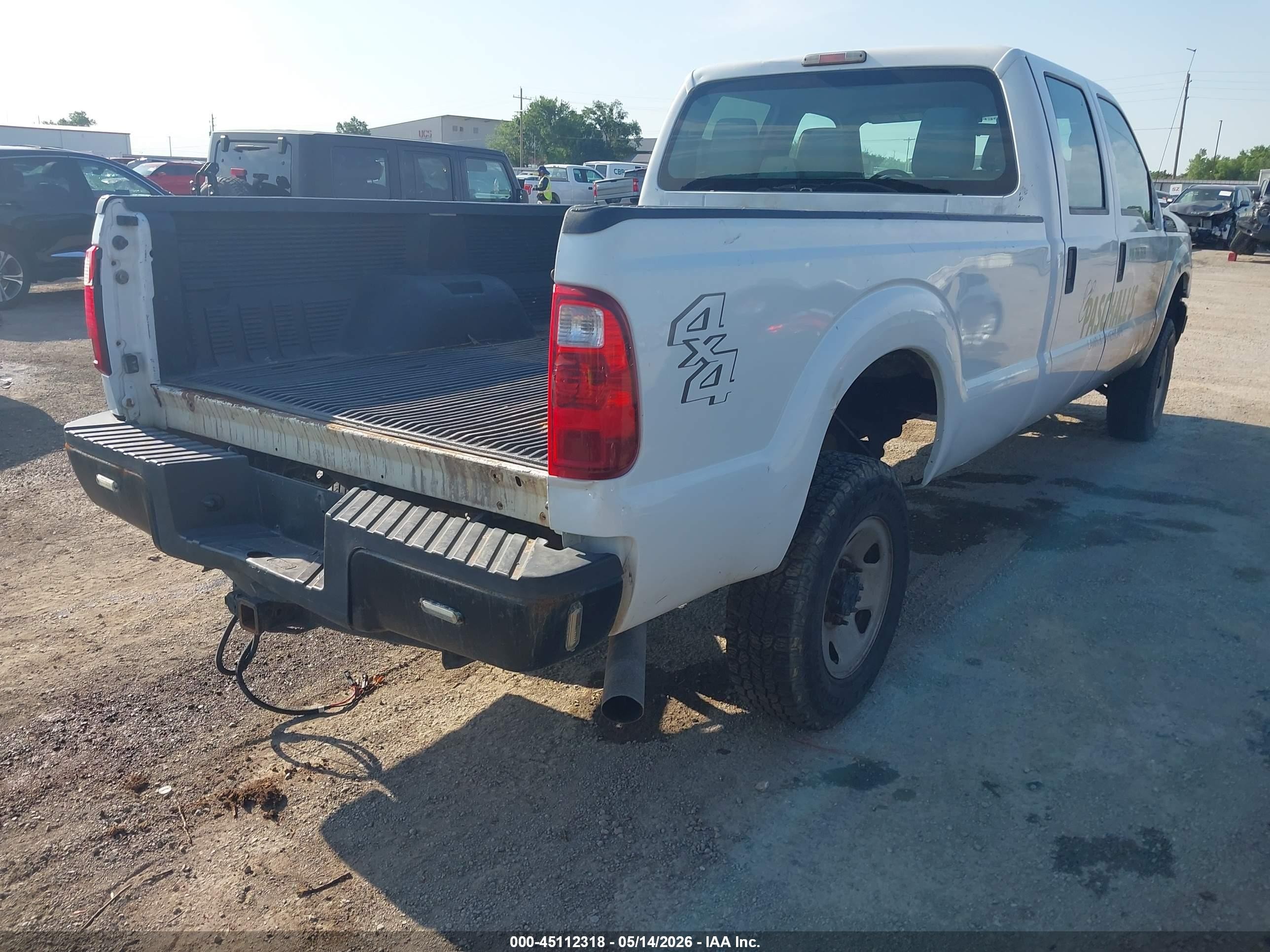 2011 Ford F-250 Xl White vin: 1FT7W2B60BEA45956