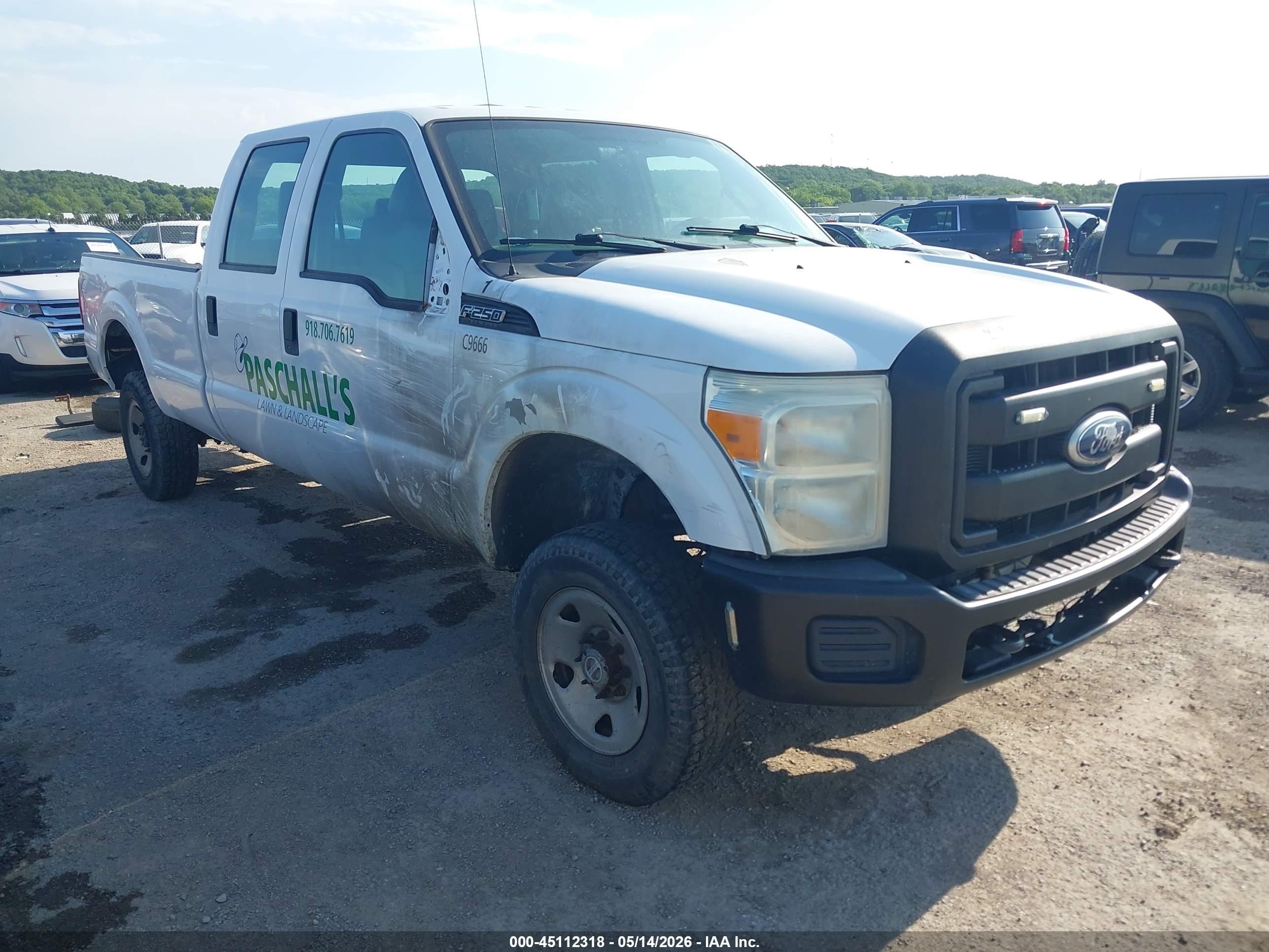 2011 Ford F-250 Xl White vin: 1FT7W2B60BEA45956