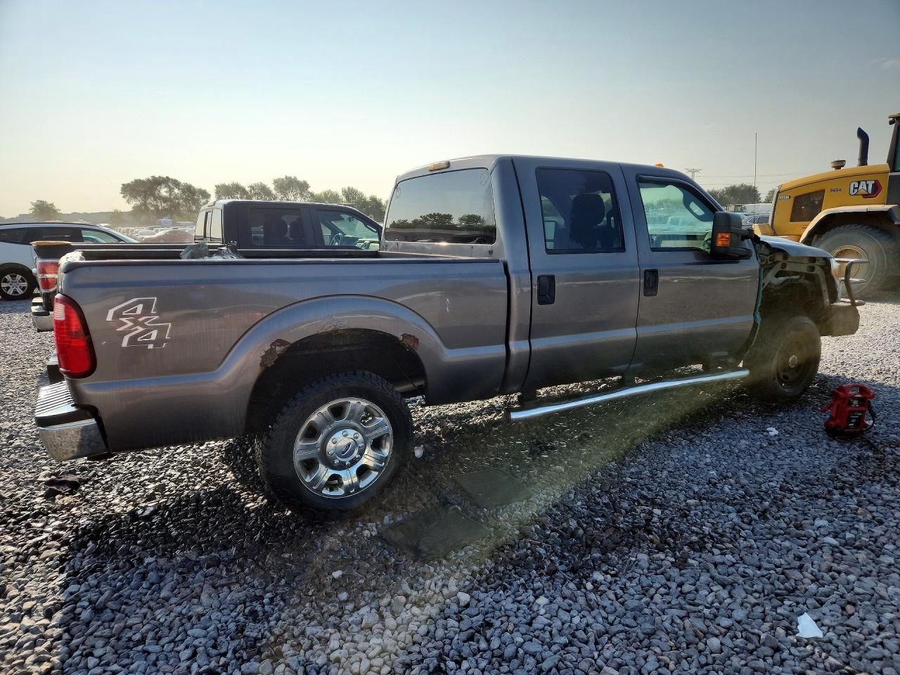 2011 Ford F250 Super Duty Серебряный vin: 1FT7W2B60BEB74151