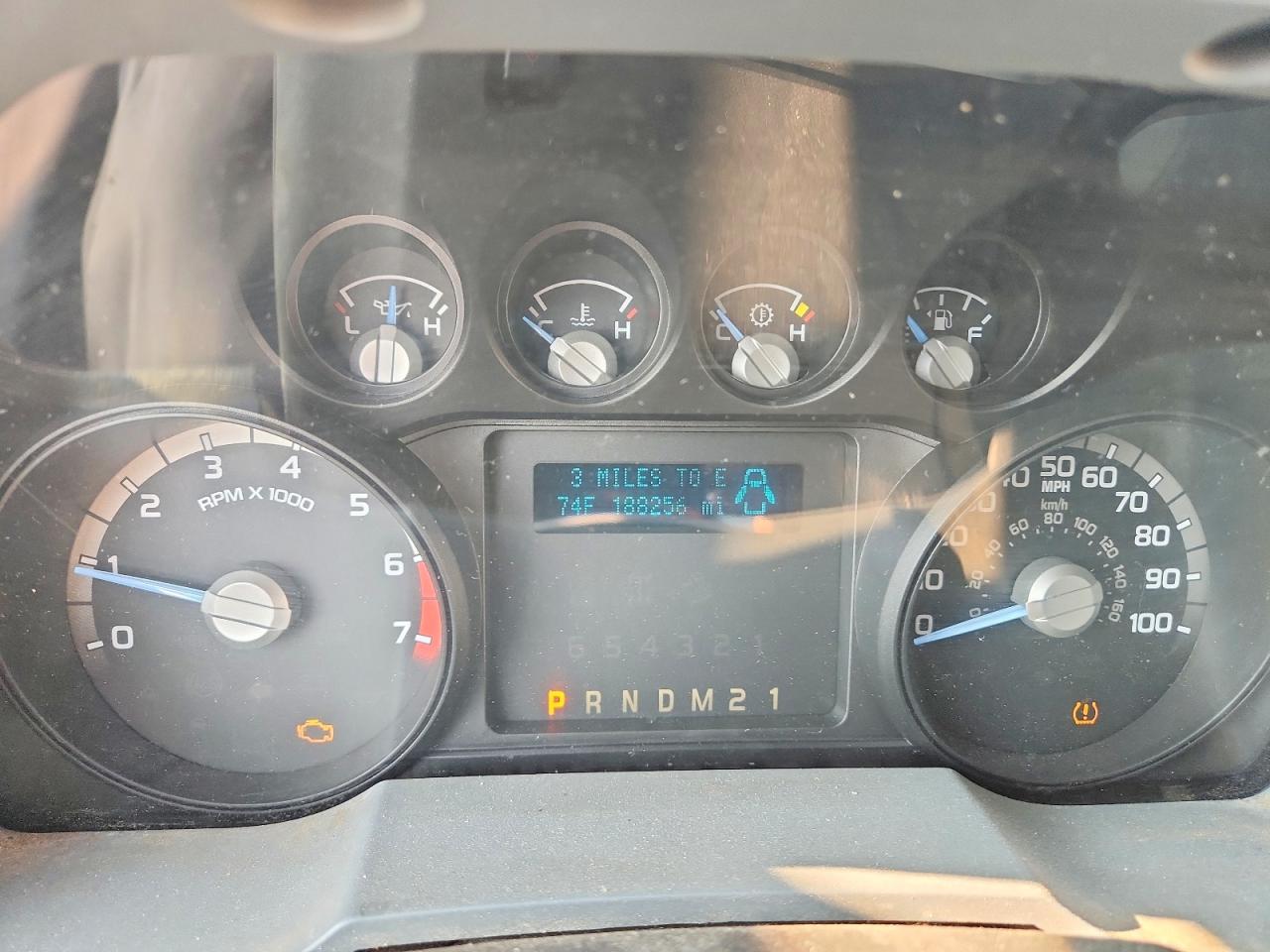 2011 Ford F250 Super Duty Серебряный vin: 1FT7W2B60BEB74151