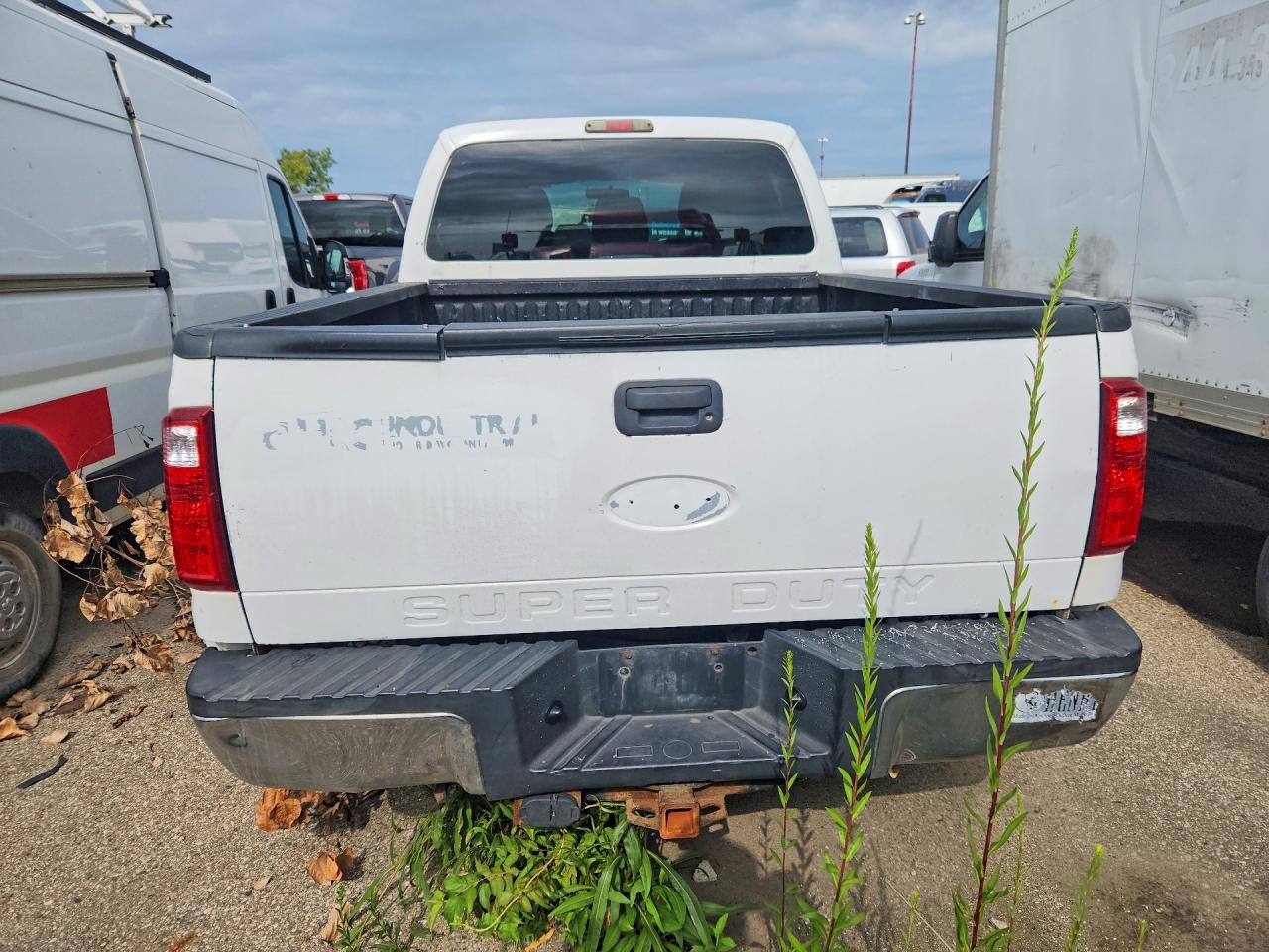 2011 Ford F250 Super Duty Белый vin: 1FT7W2B60BEC06614