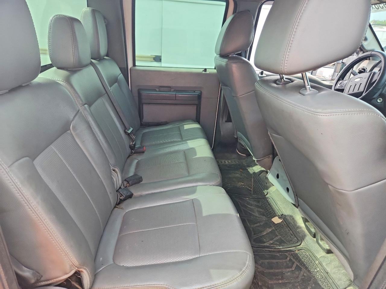 2011 Ford F250 Super Duty Белый vin: 1FT7W2B60BEC06614