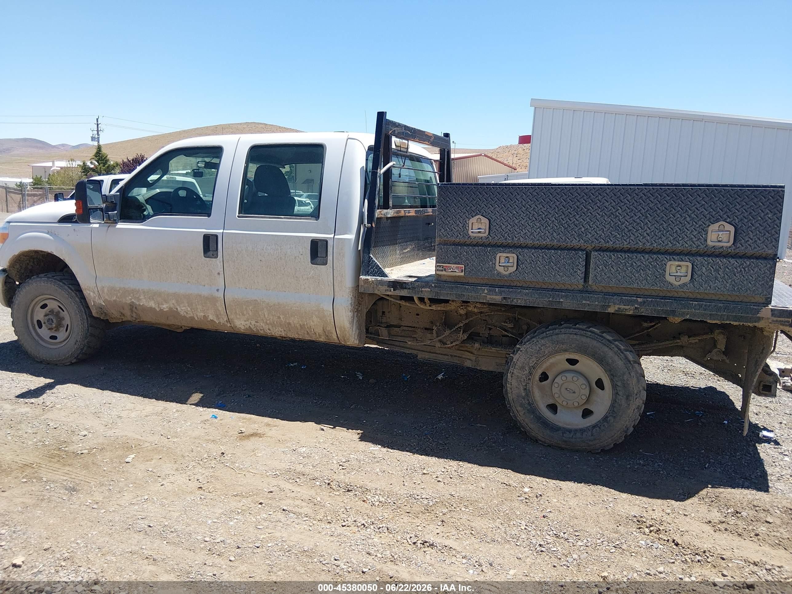 2011 Ford F-250 Xl Белый vin: 1FT7W2B60BEC69325