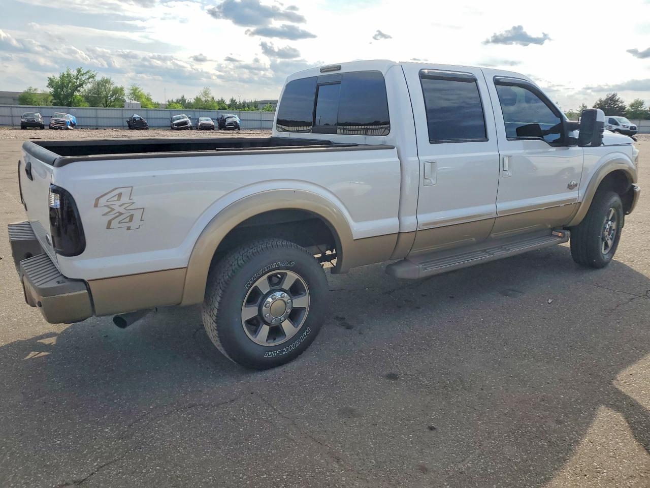 2012 Ford F250 Super Duty White vin: 1FT7W2B60CEC91391