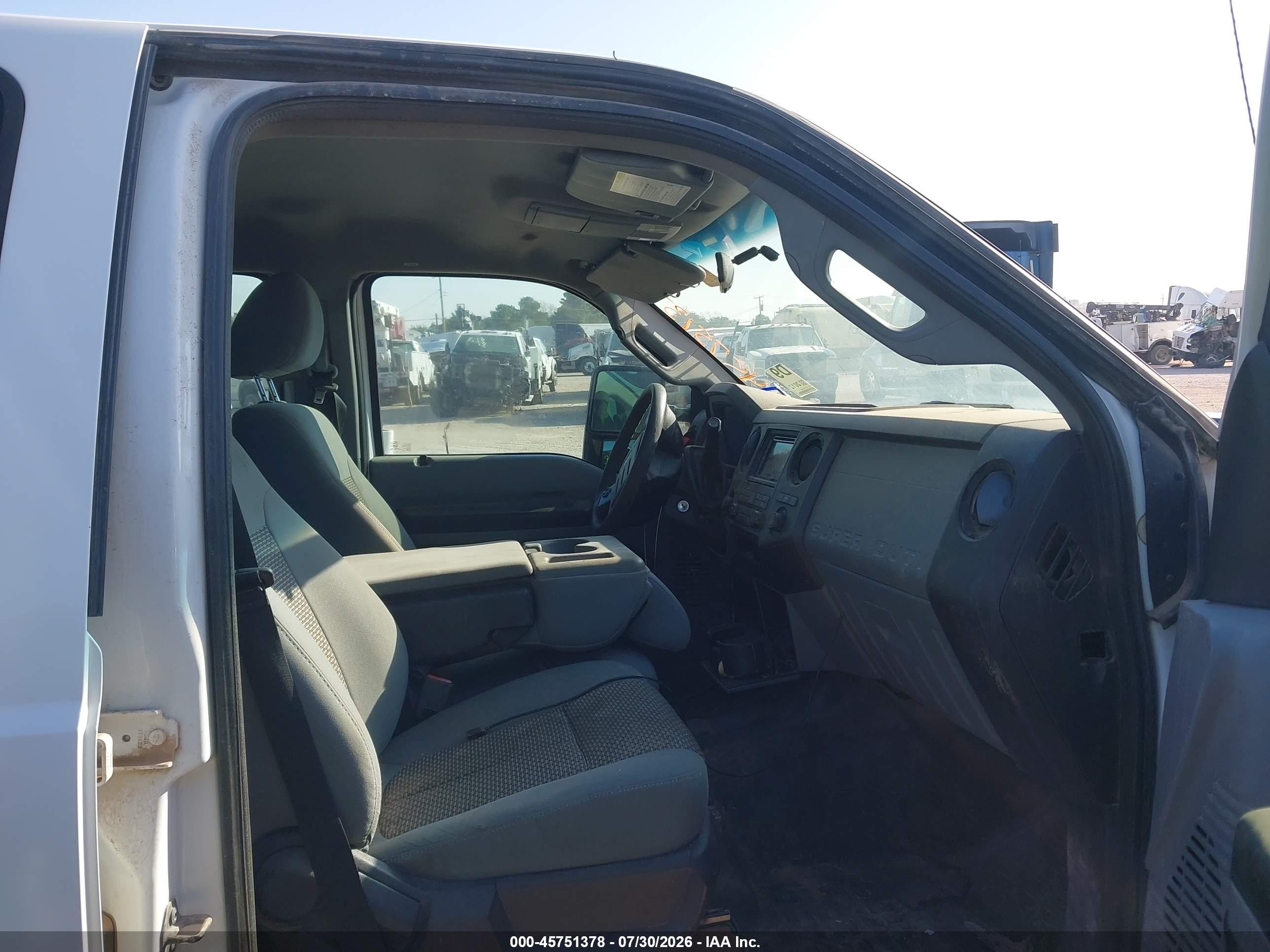 2012 Ford F-250 Xl White vin: 1FT7W2B60CEC92654