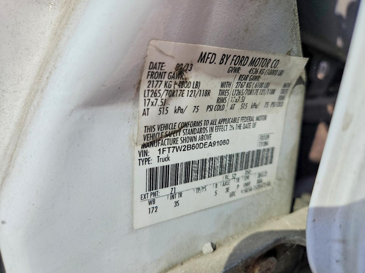 2013 Ford F250 Super Duty White vin: 1FT7W2B60DEA91080