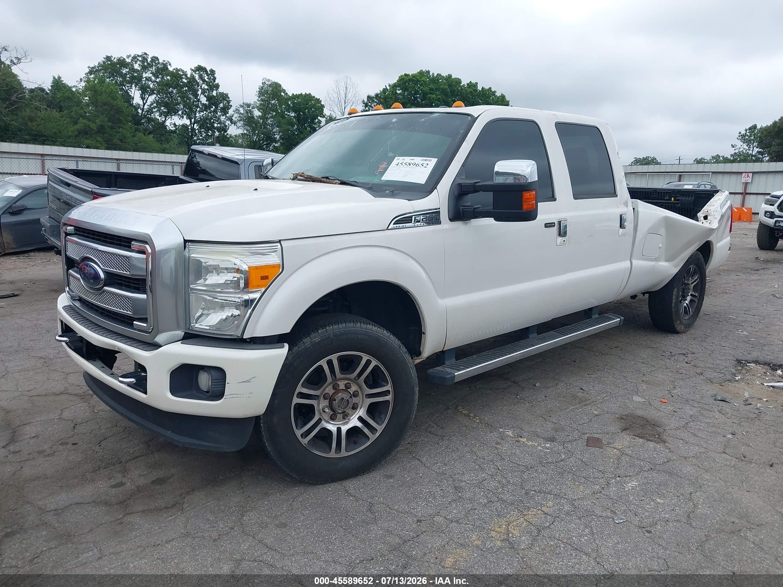 2014 Ford F-250 Lariat White vin: 1FT7W2B60EEA95793