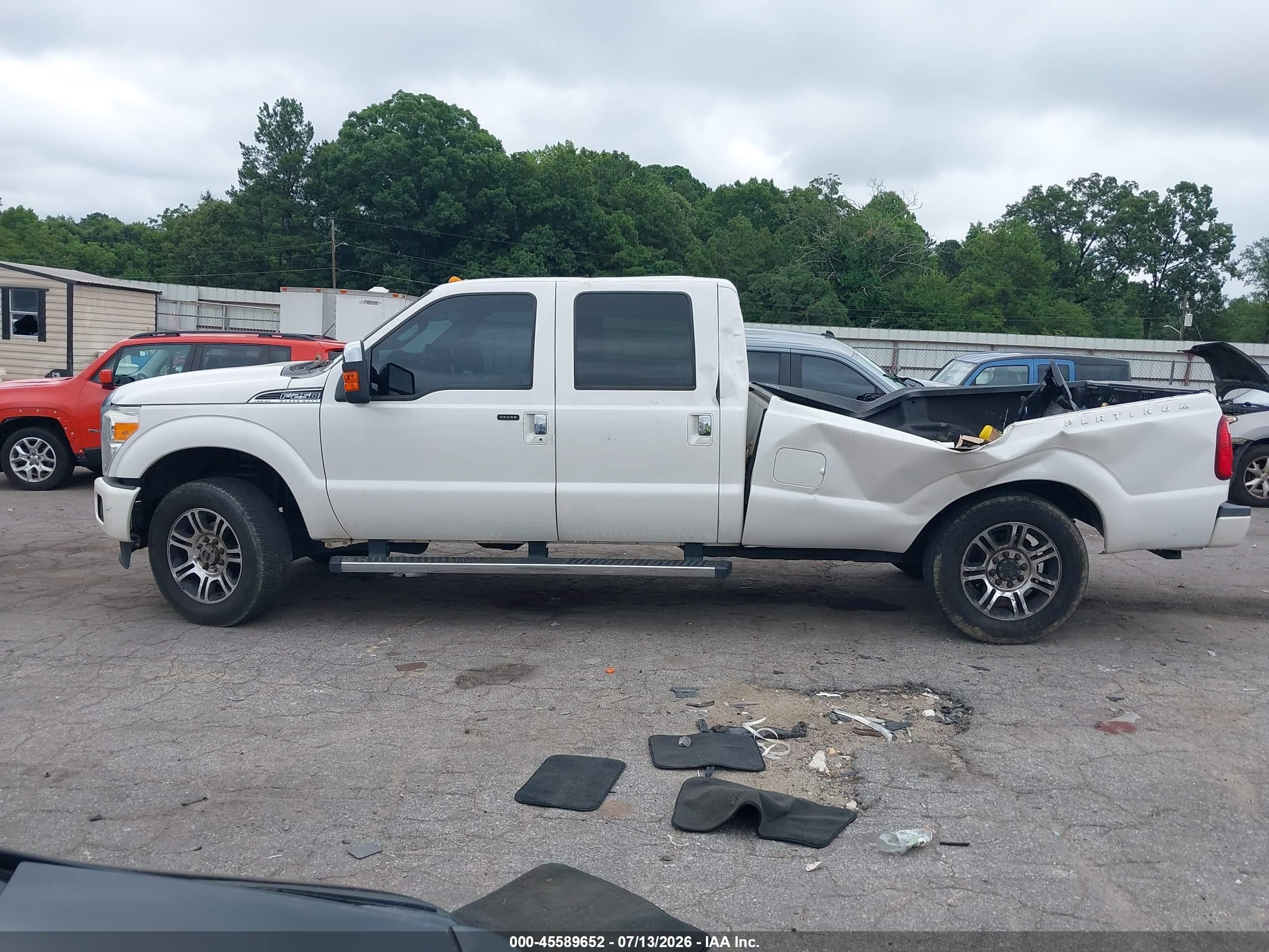 2014 Ford F-250 Lariat White vin: 1FT7W2B60EEA95793