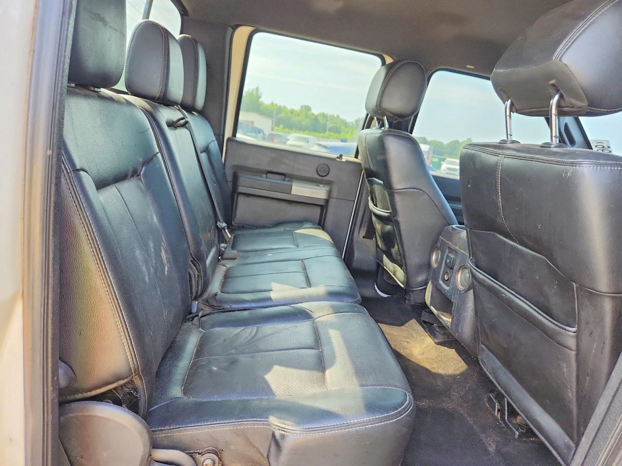 2015 Ford F250 Super Duty White vin: 1FT7W2B60FEB66346