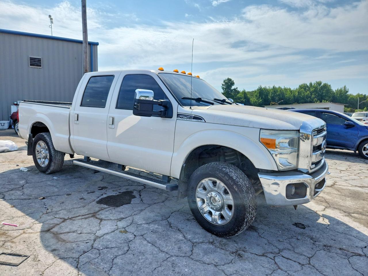 2015 Ford F250 Super Duty White vin: 1FT7W2B60FEB66346