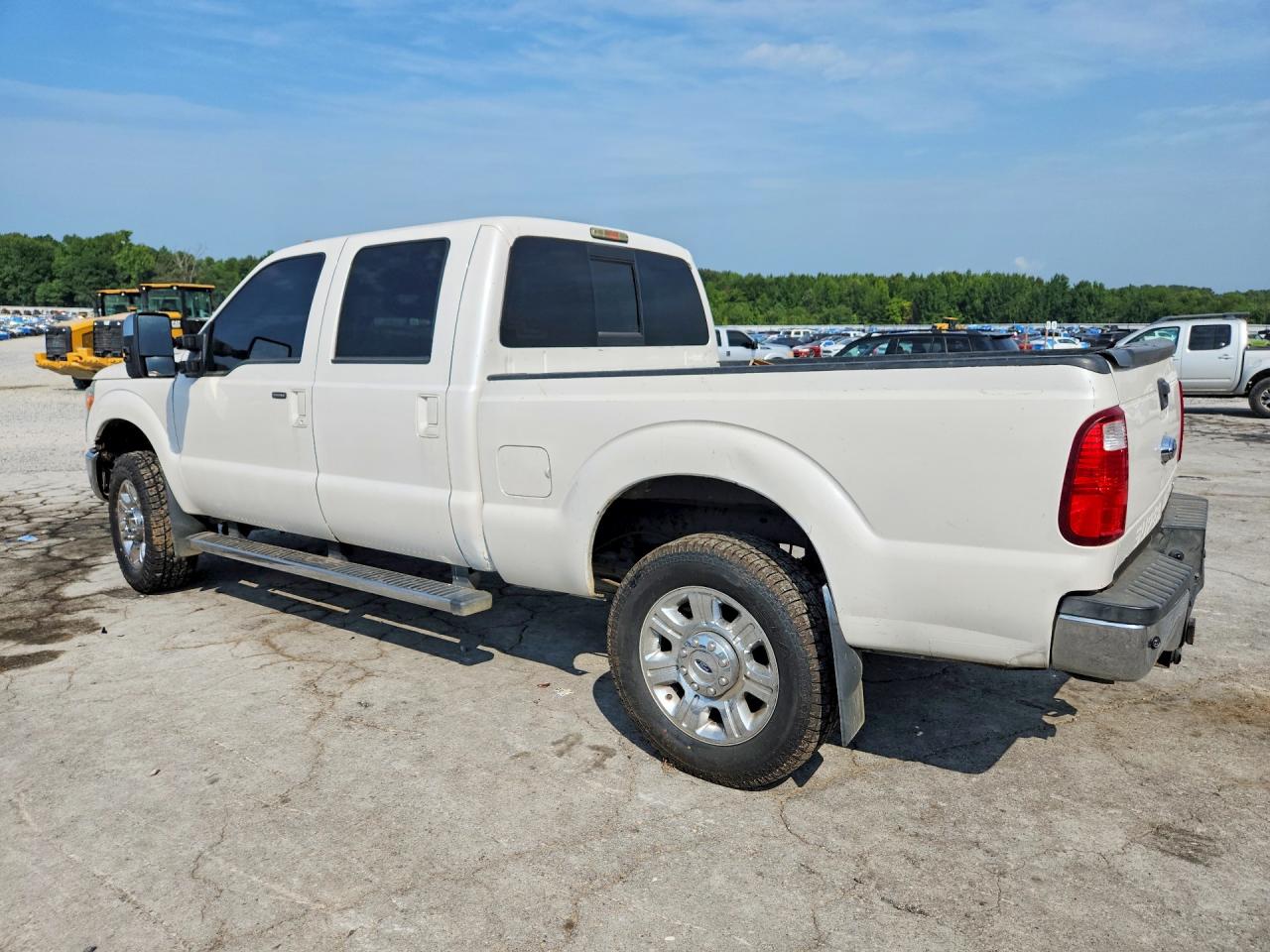 2015 Ford F250 Super Duty White vin: 1FT7W2B60FEB66346
