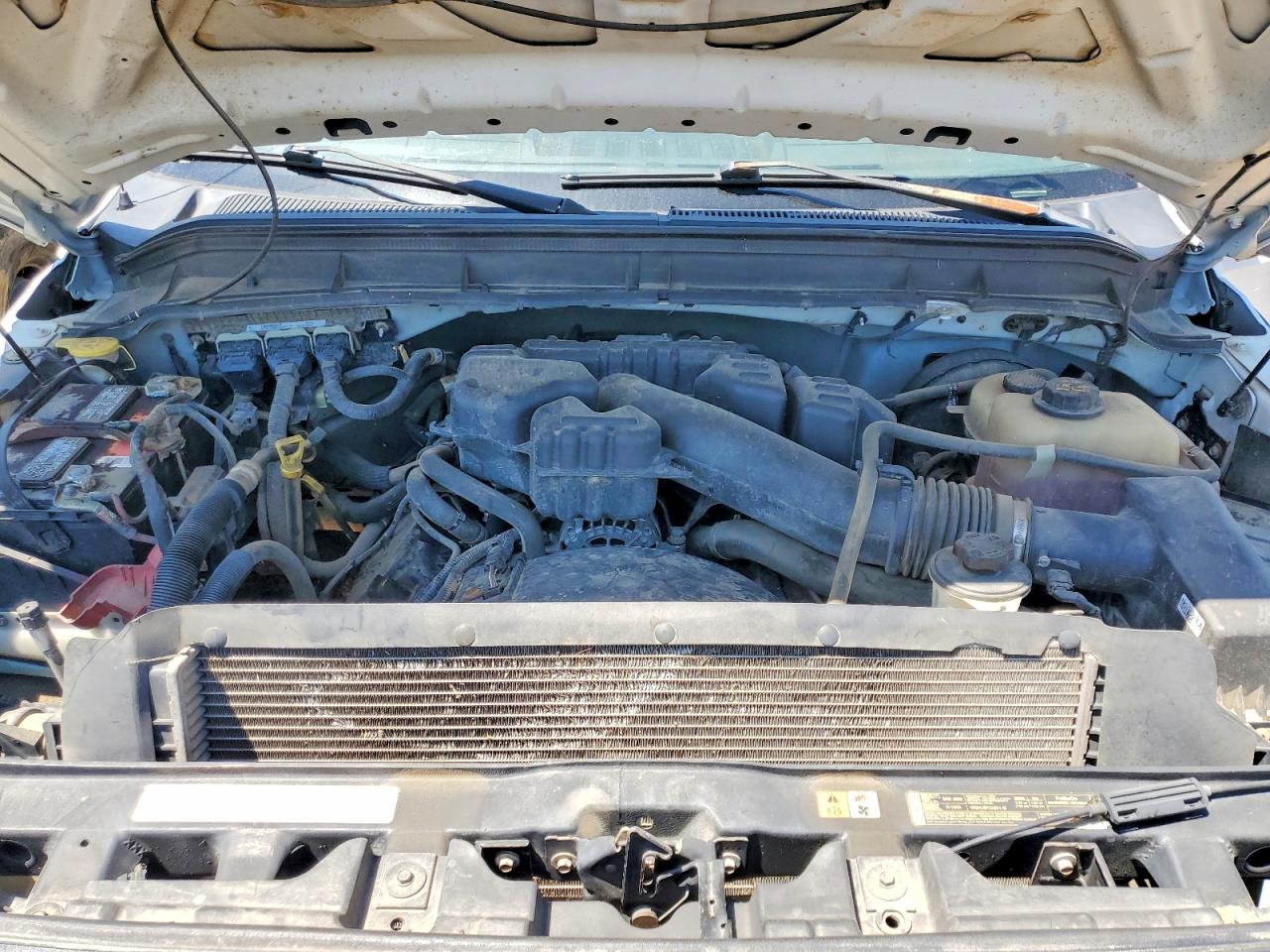 2015 Ford F250 Super Duty White vin: 1FT7W2B60FEC57181
