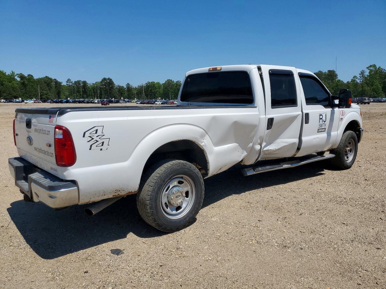 2015 Ford F250 Super Duty White vin: 1FT7W2B60FEC57181