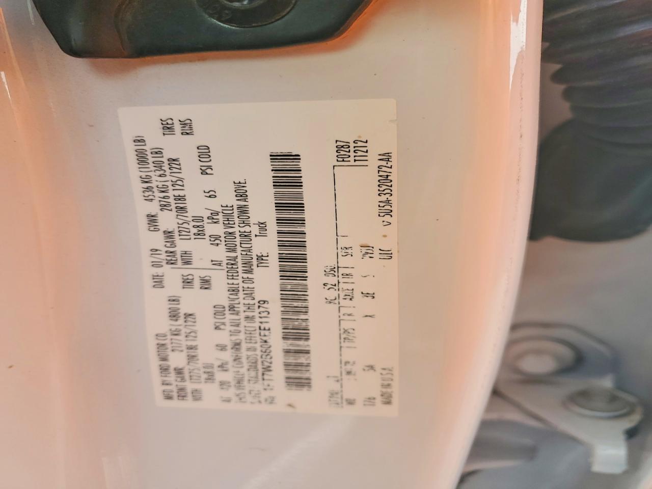 2019 Ford F250 Super Duty White vin: 1FT7W2B60KEE11379