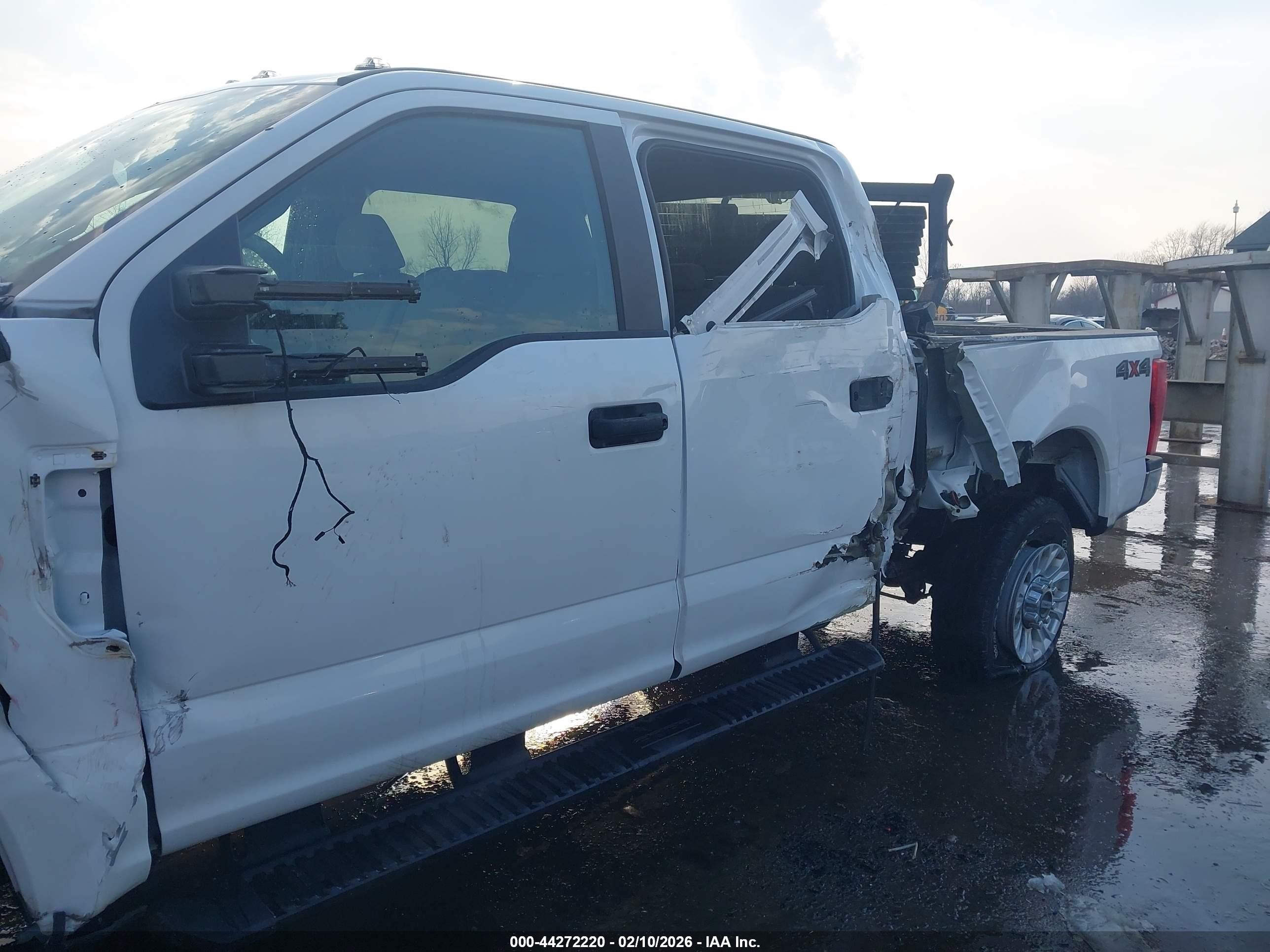 2021 Ford F-250   White vin: 1FT7W2B60MEC30317